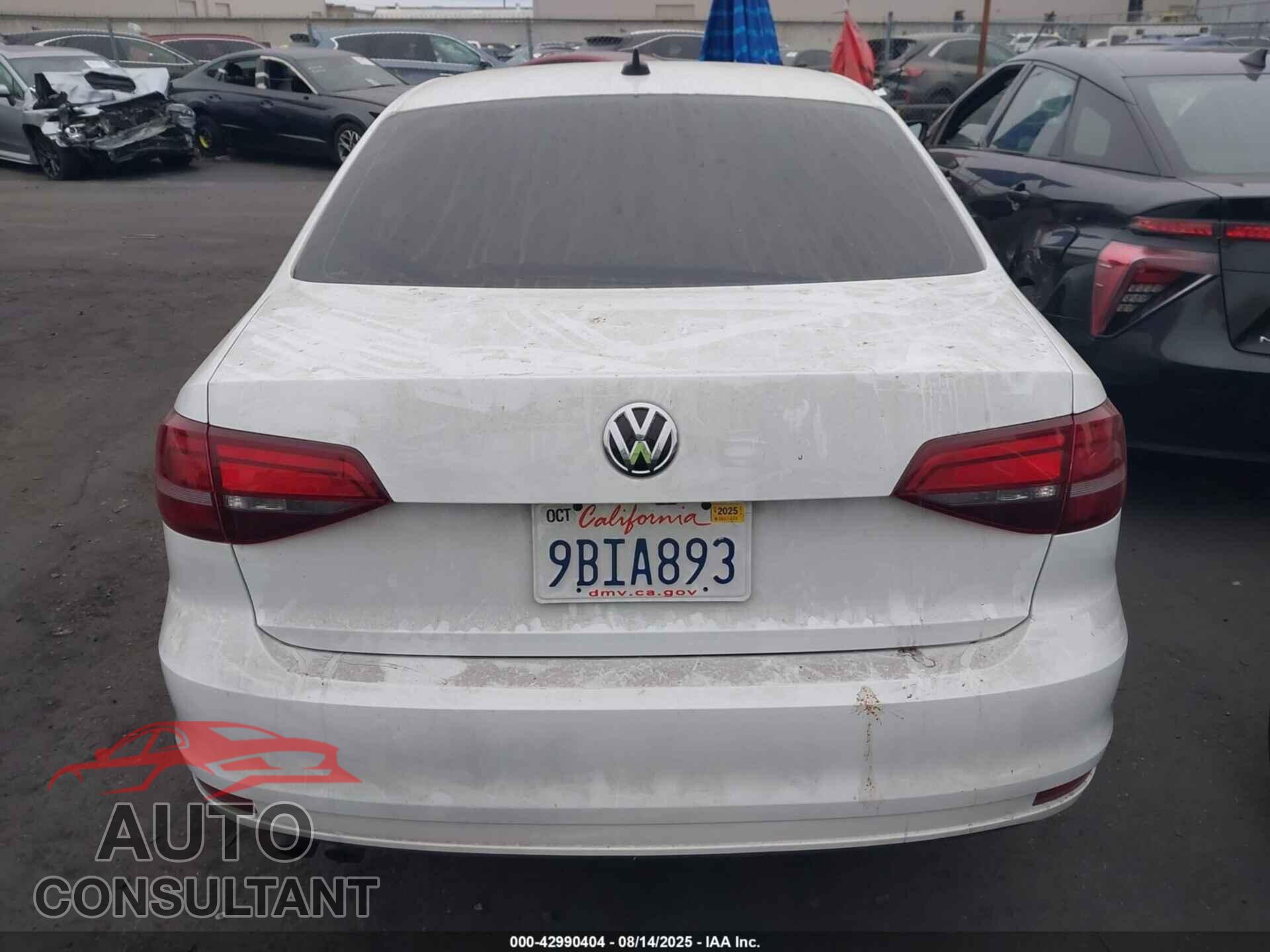 VOLKSWAGEN JETTA 2017 - 3VWDB7AJ4HM210019