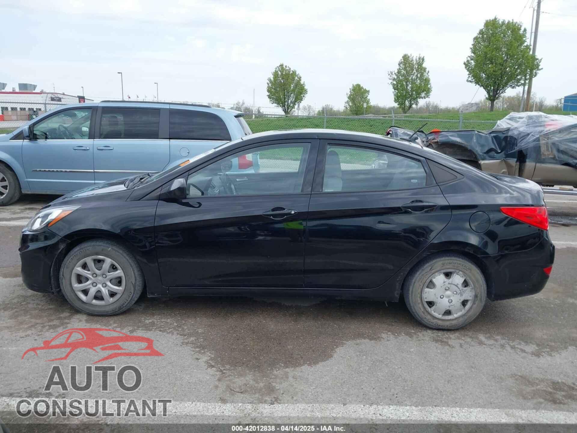 HYUNDAI ACCENT 2012 - KMHCT4AE0CU049584