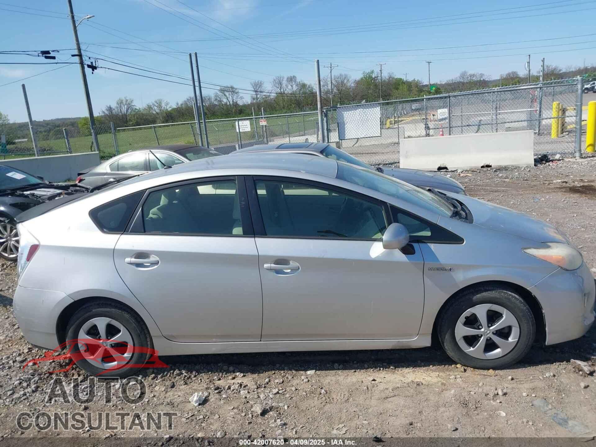 TOYOTA PRIUS 2012 - JTDKN3DU6C1552691