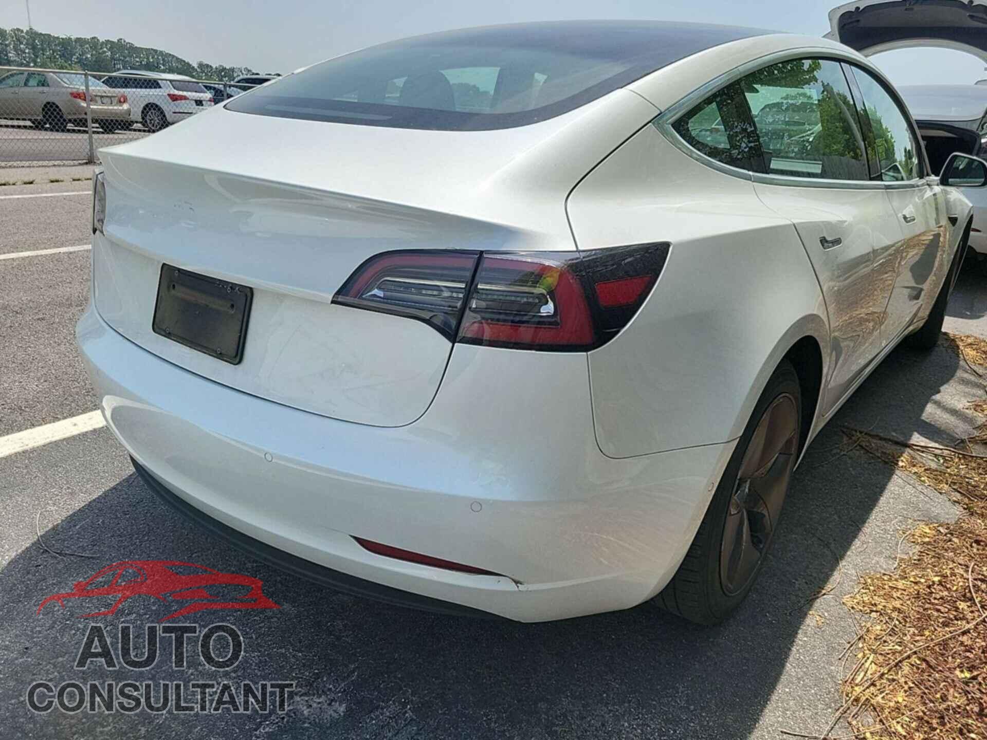 TESLA MODEL 3 2020 - 5YJ3E1EBXLF795045