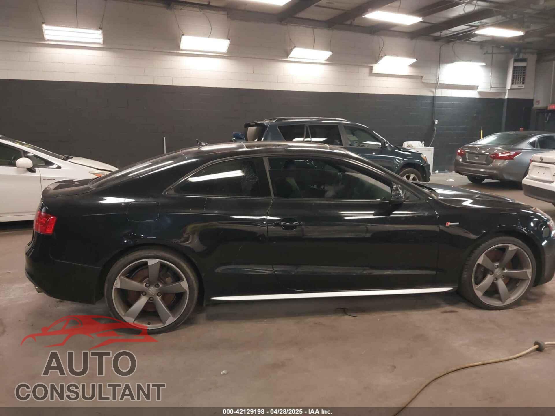 AUDI S5 2014 - WAUCGAFR6EA067222