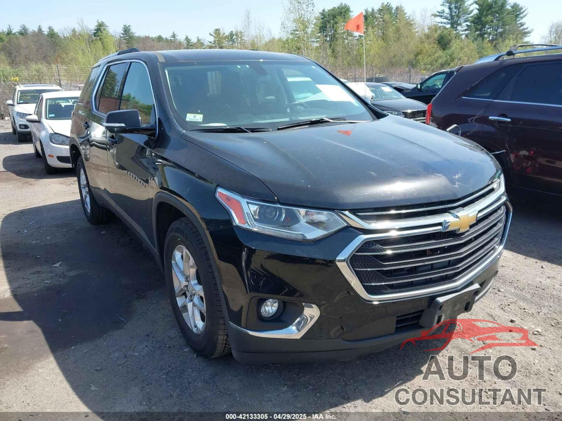 CHEVROLET TRAVERSE 2018 - 1GNEVGKW3JJ214131