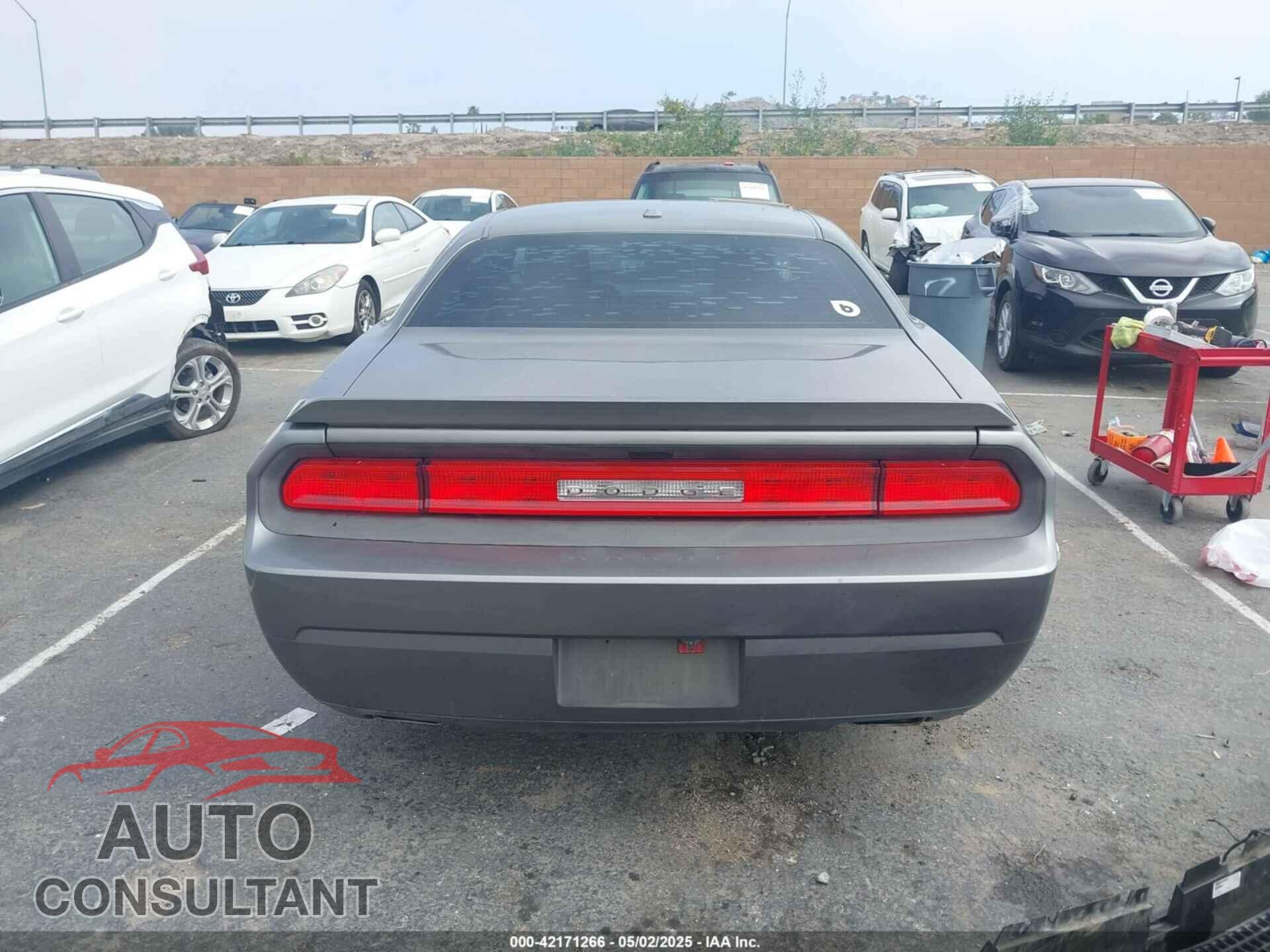 DODGE CHALLENGER 2012 - 2C3CDYAGXCH228300