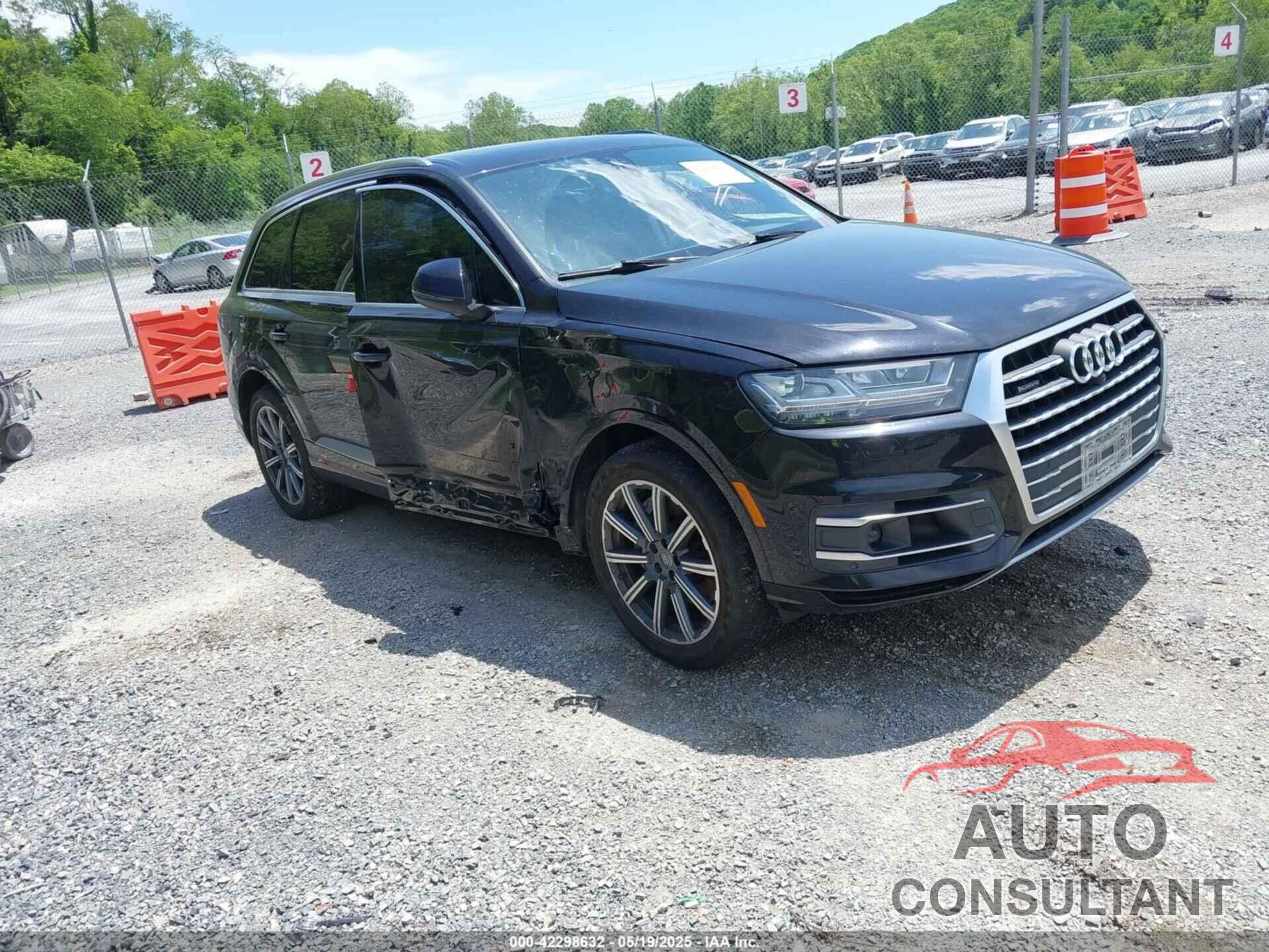 AUDI Q7 2017 - WA1LAAF72HD025968