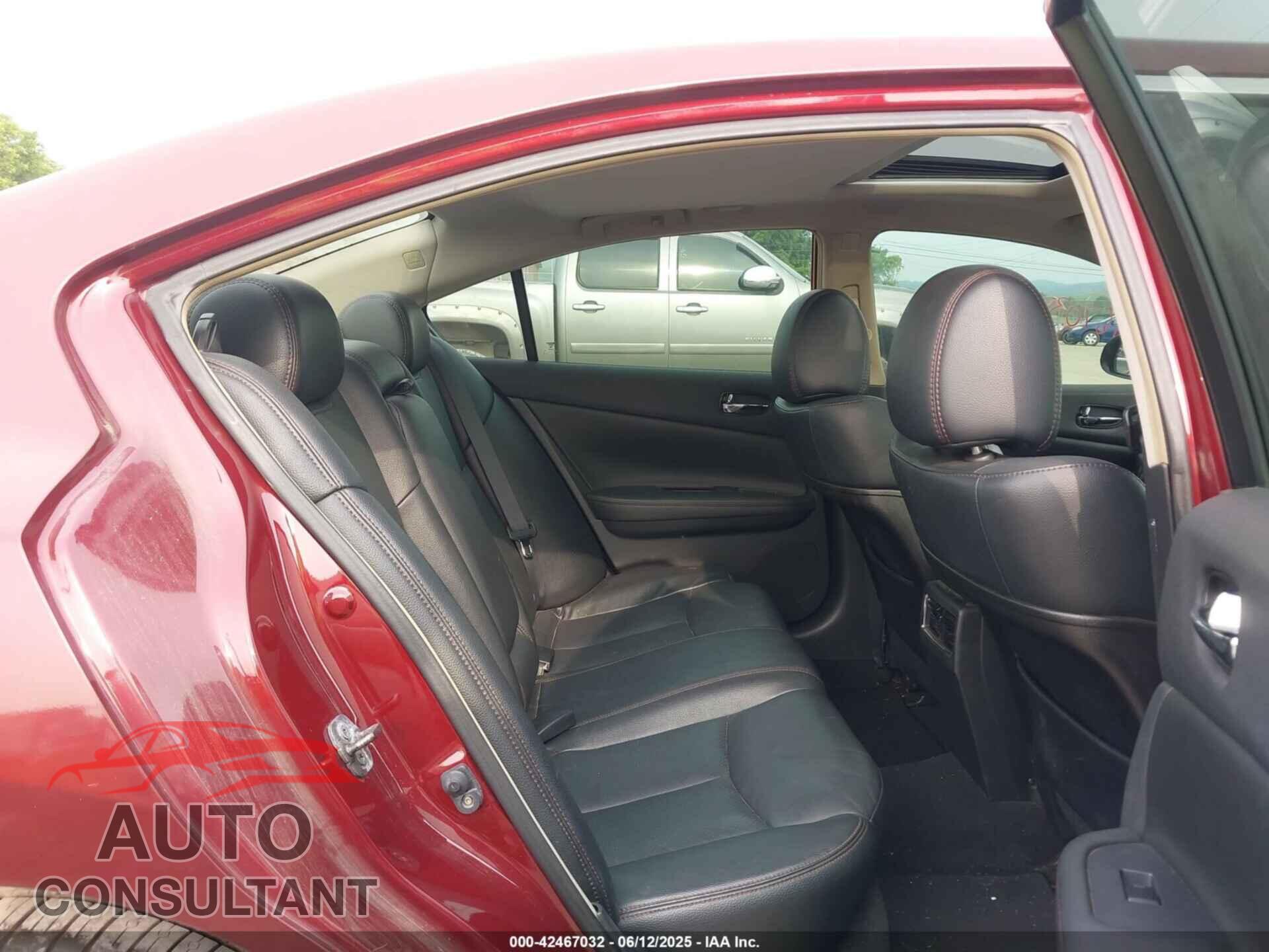 NISSAN MAXIMA 2010 - 1N4AA5APXAC824698