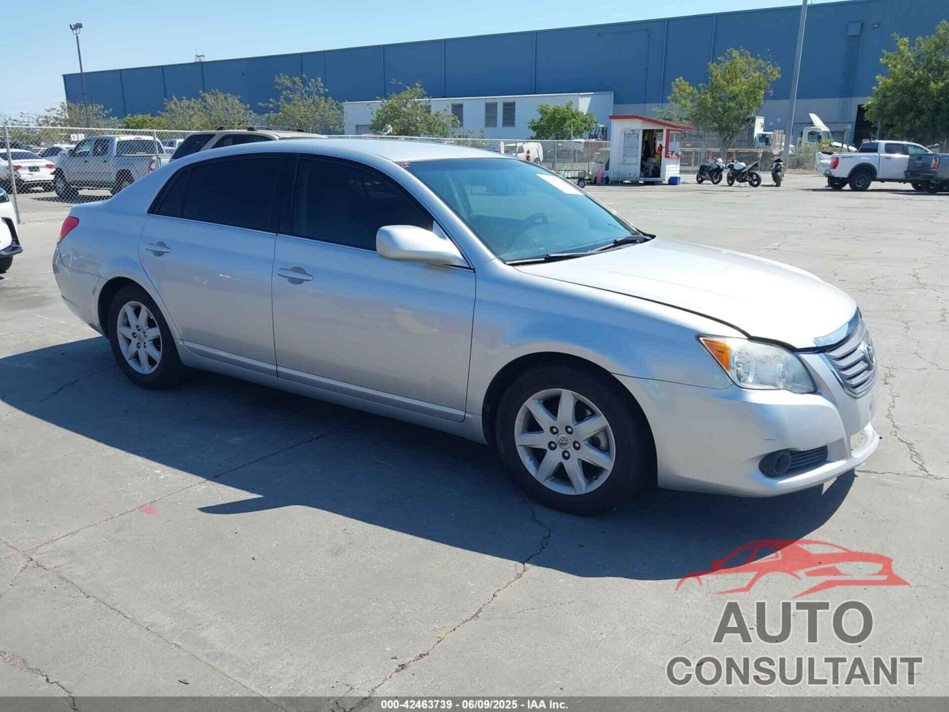 TOYOTA AVALON 2010 - 4T1BK3DB9AU360082