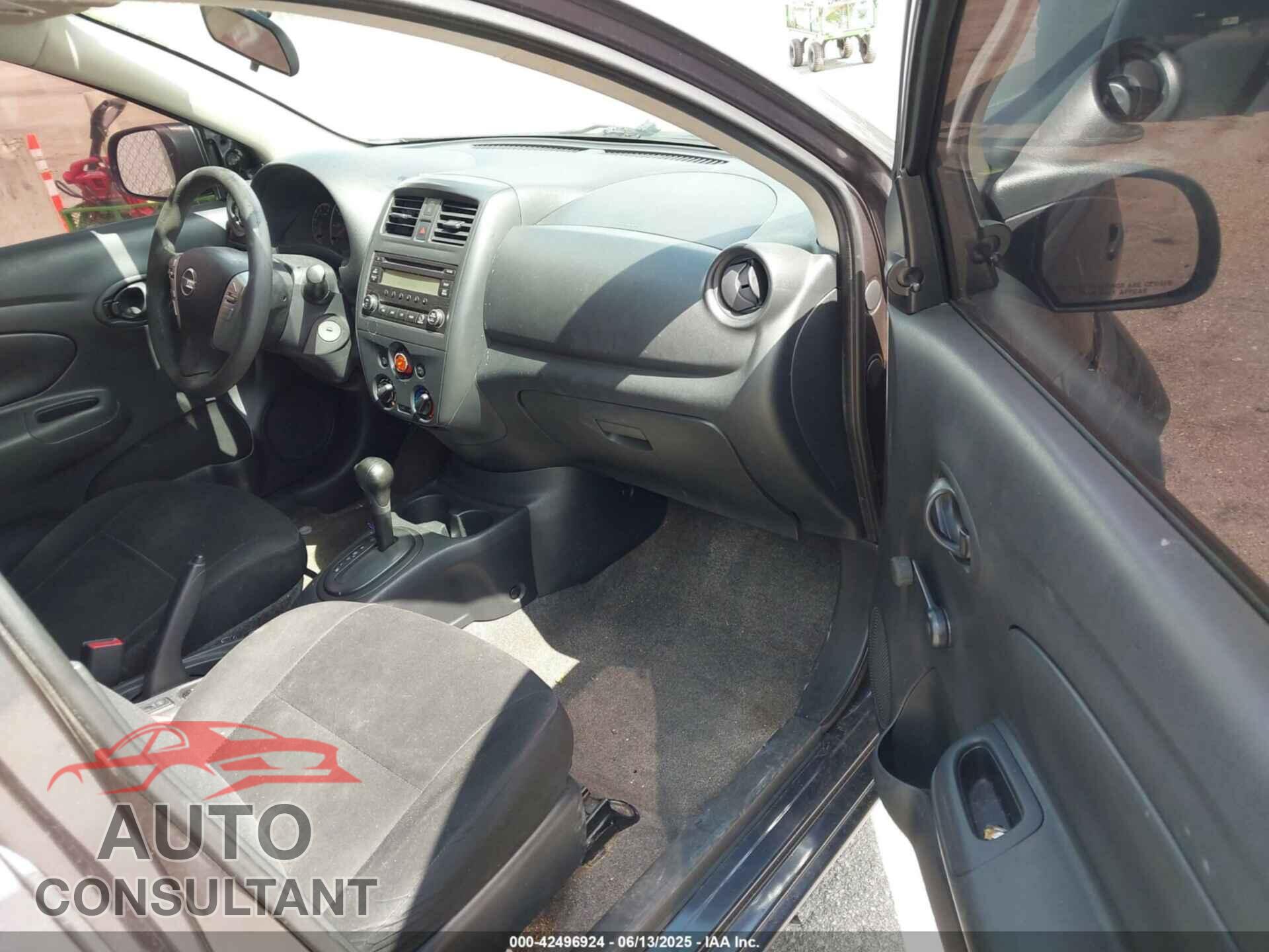 NISSAN VERSA 2015 - 3N1CN7AP4FL852899