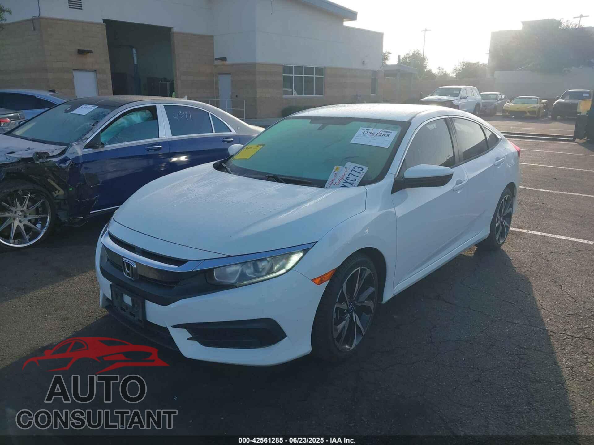 HONDA CIVIC 2017 - 2HGFC2F51HH513024