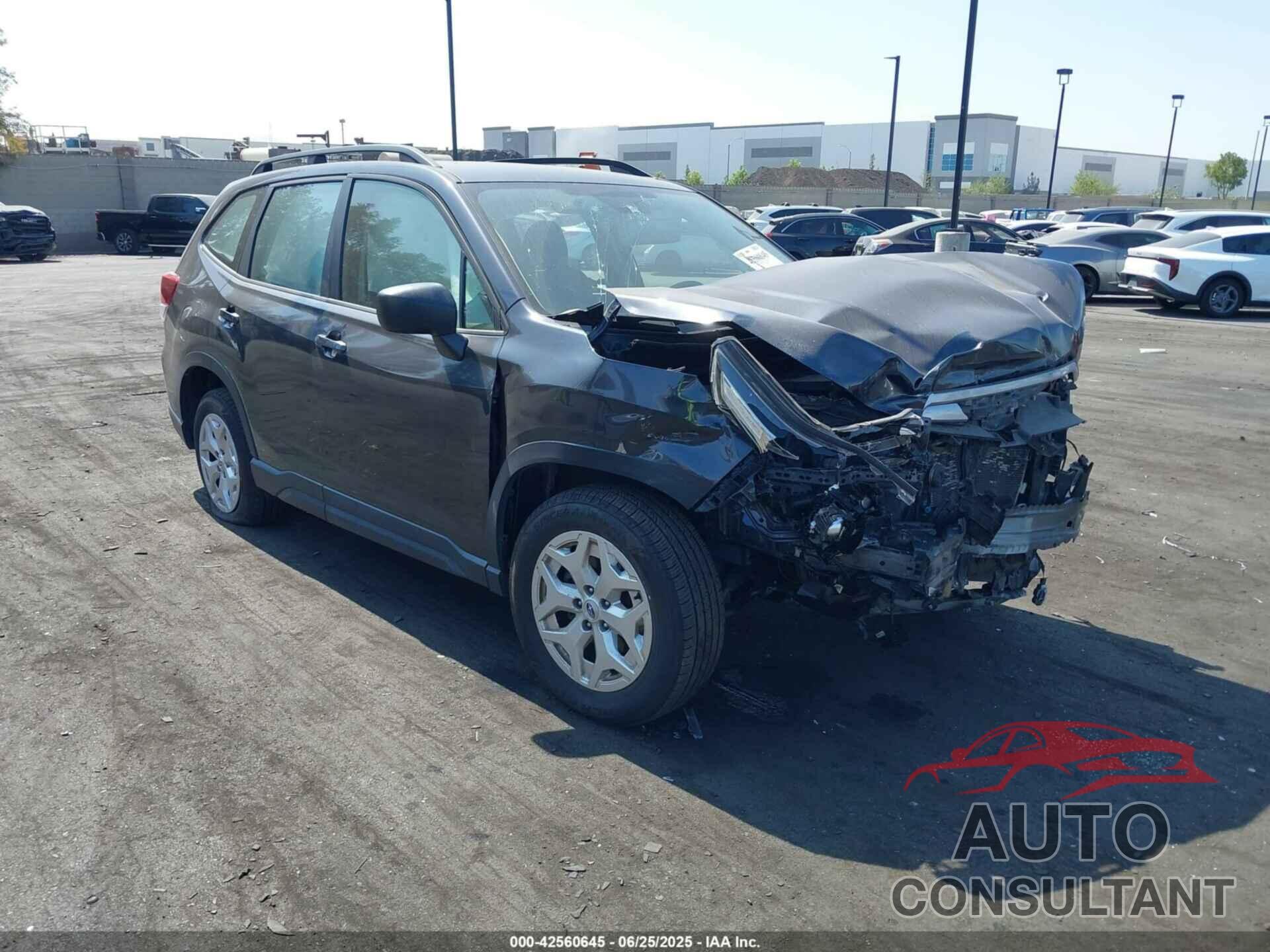 SUBARU FORESTER 2019 - JF2SKACC7KH482700