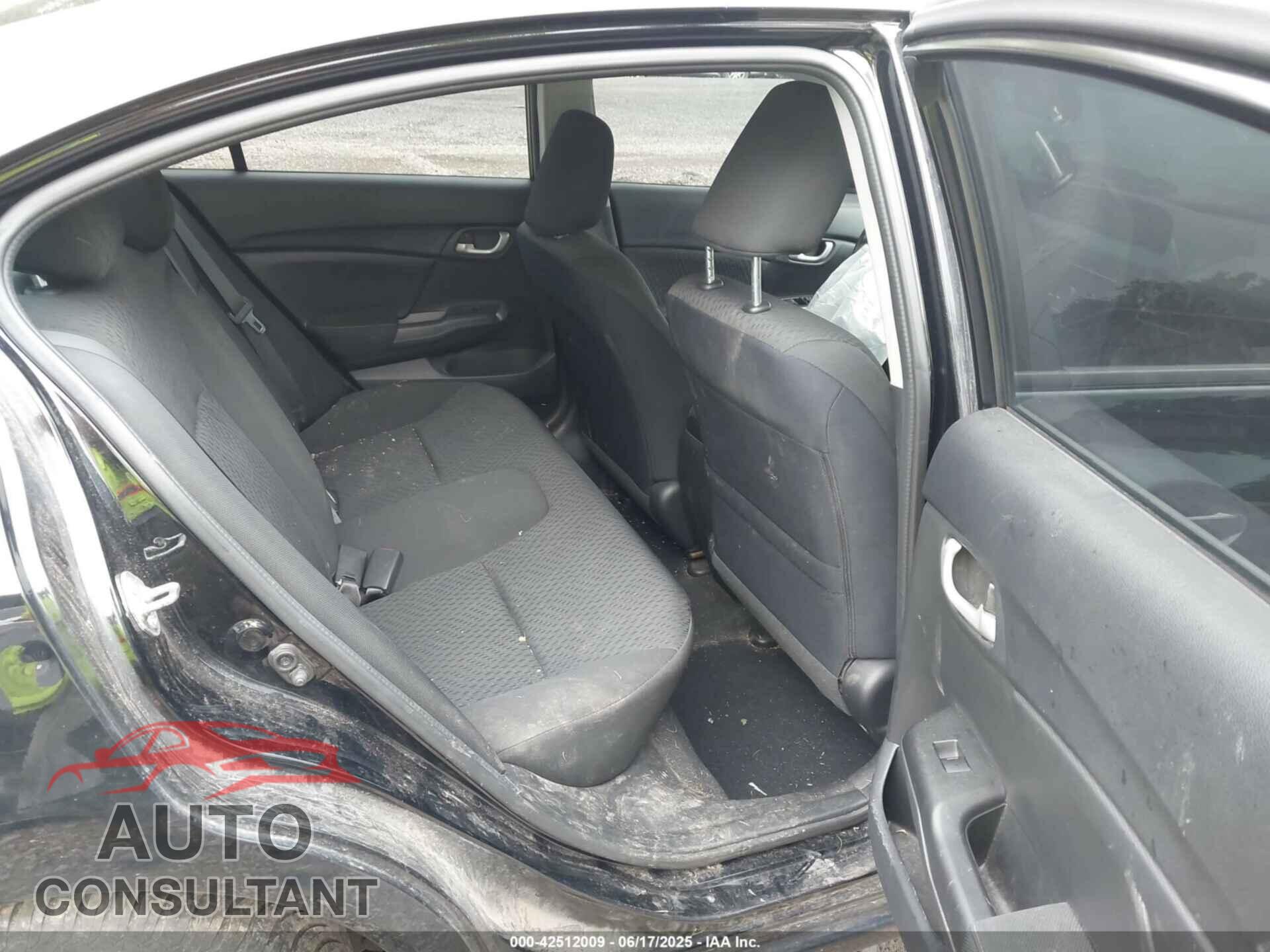 HONDA CIVIC 2015 - 19XFB2E57FE050365