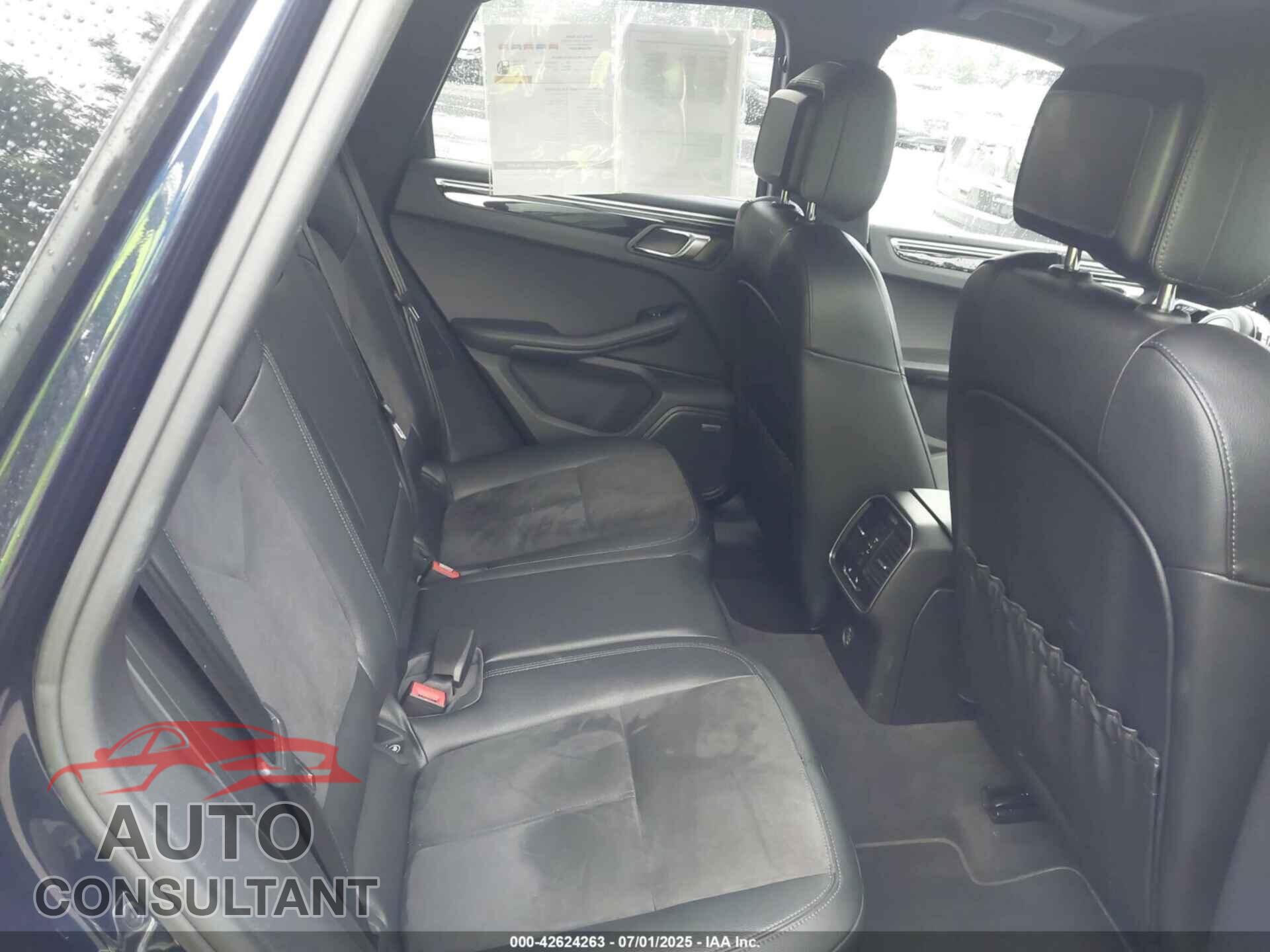 PORSCHE MACAN 2018 - WP1AA2A53JLB25189