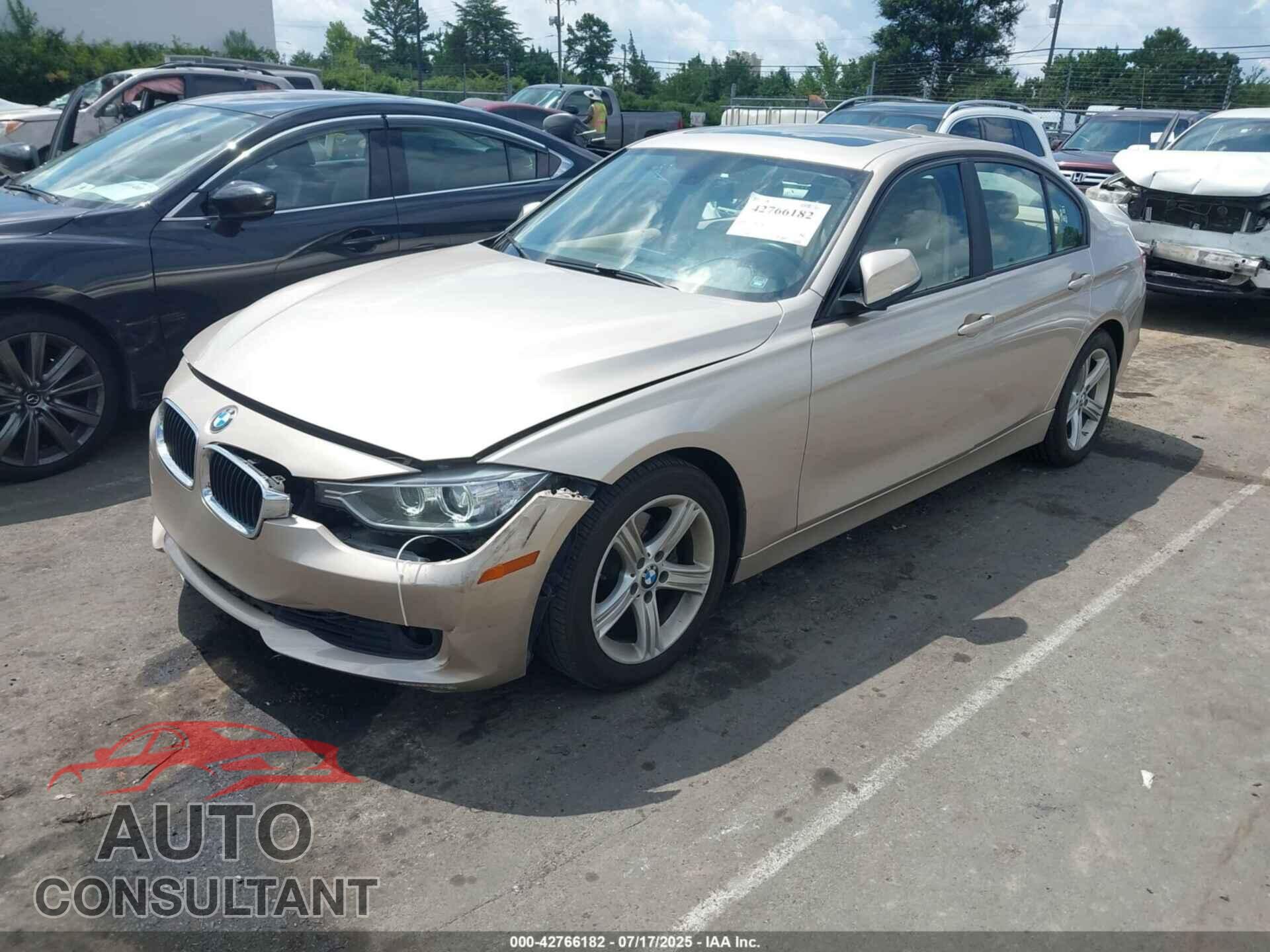 BMW 328I 2013 - WBA3C1C55DK104136