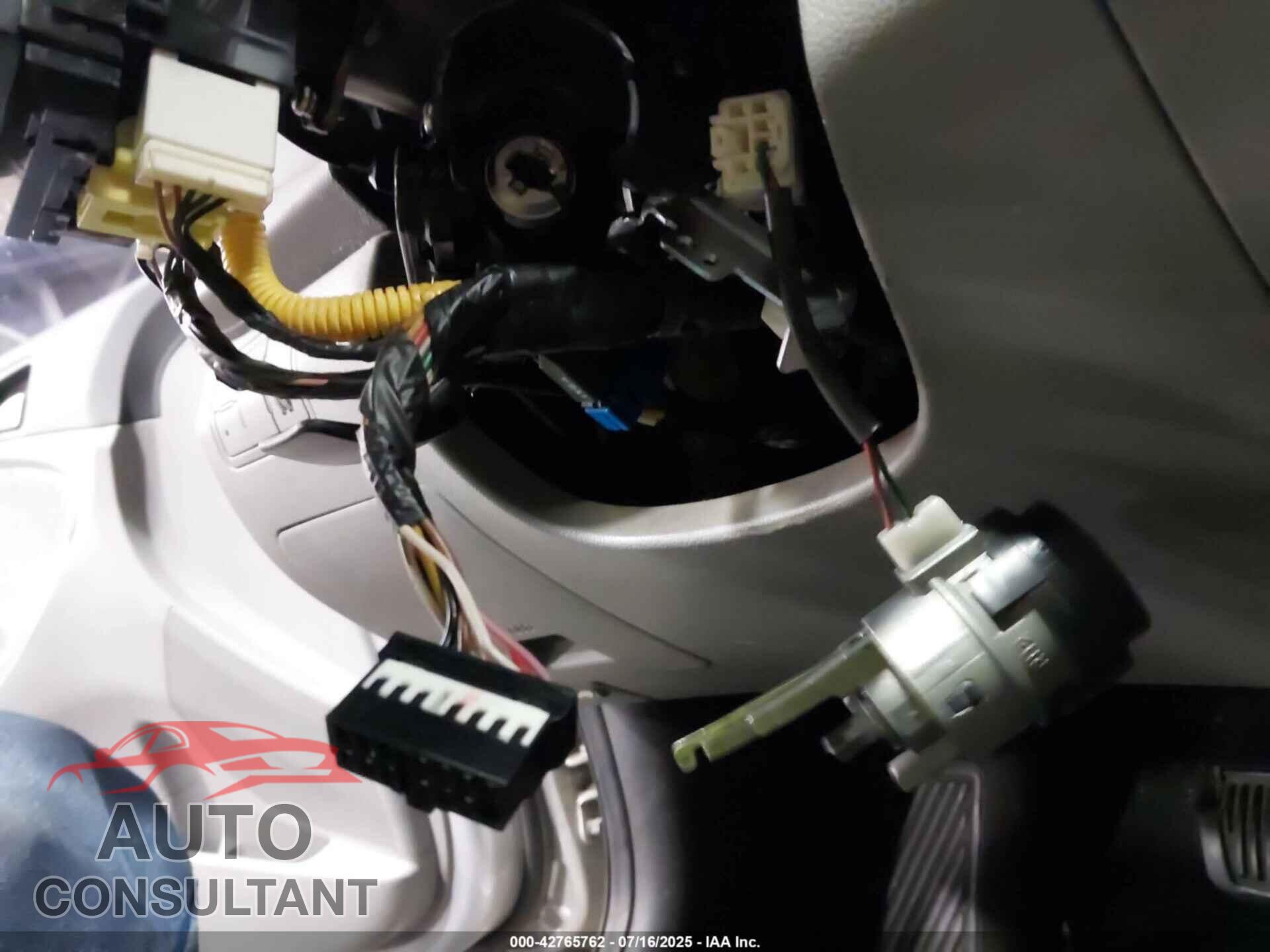 HYUNDAI ACCENT 2012 - KMHCT4AE5CU162480