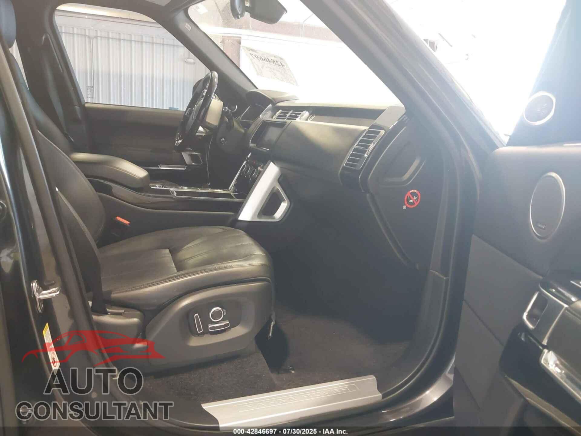 LAND ROVER RANGE ROVER 2017 - SALGS2FV8HA340518