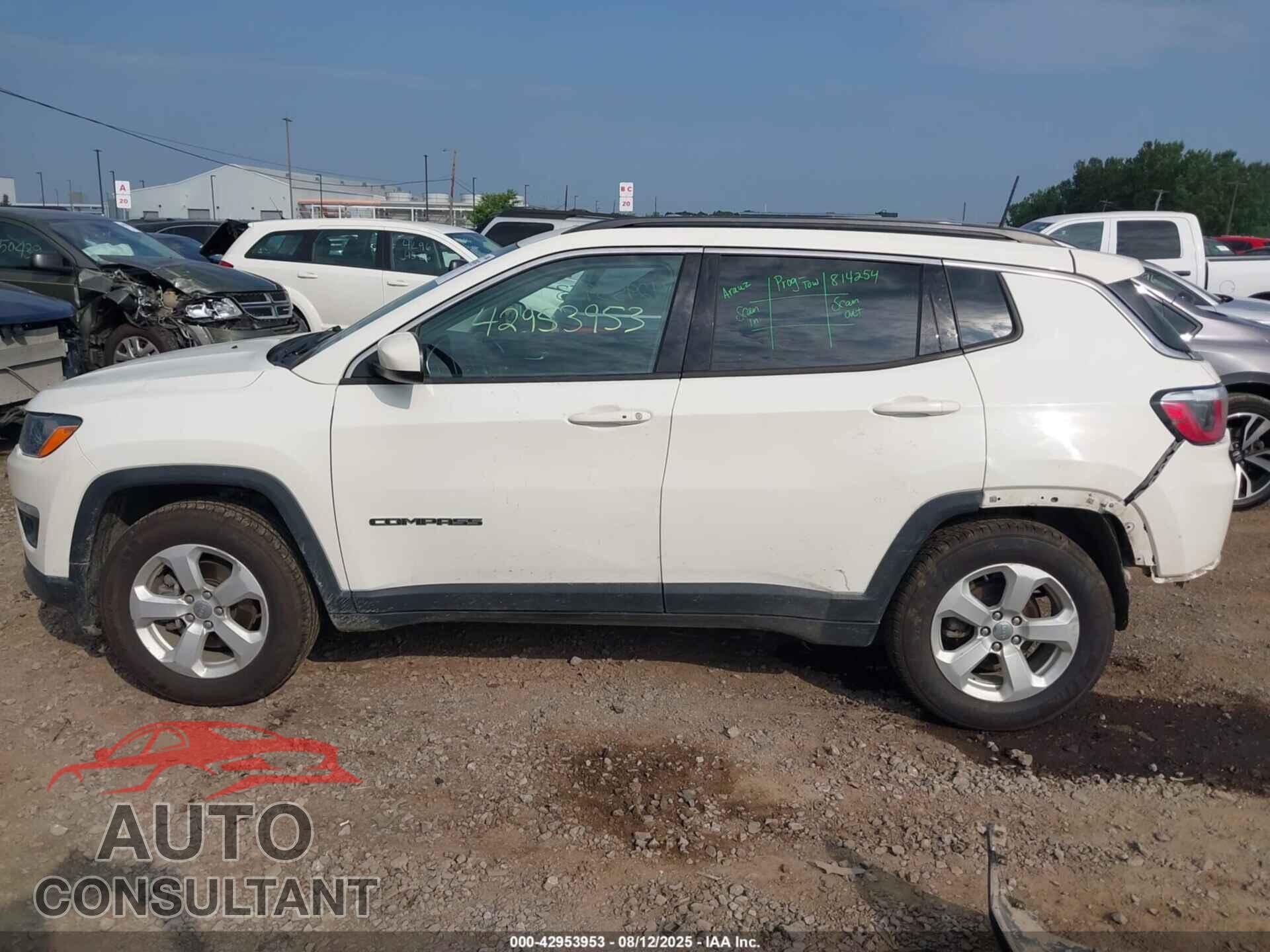 JEEP COMPASS 2020 - 3C4NJDBB0LT164610