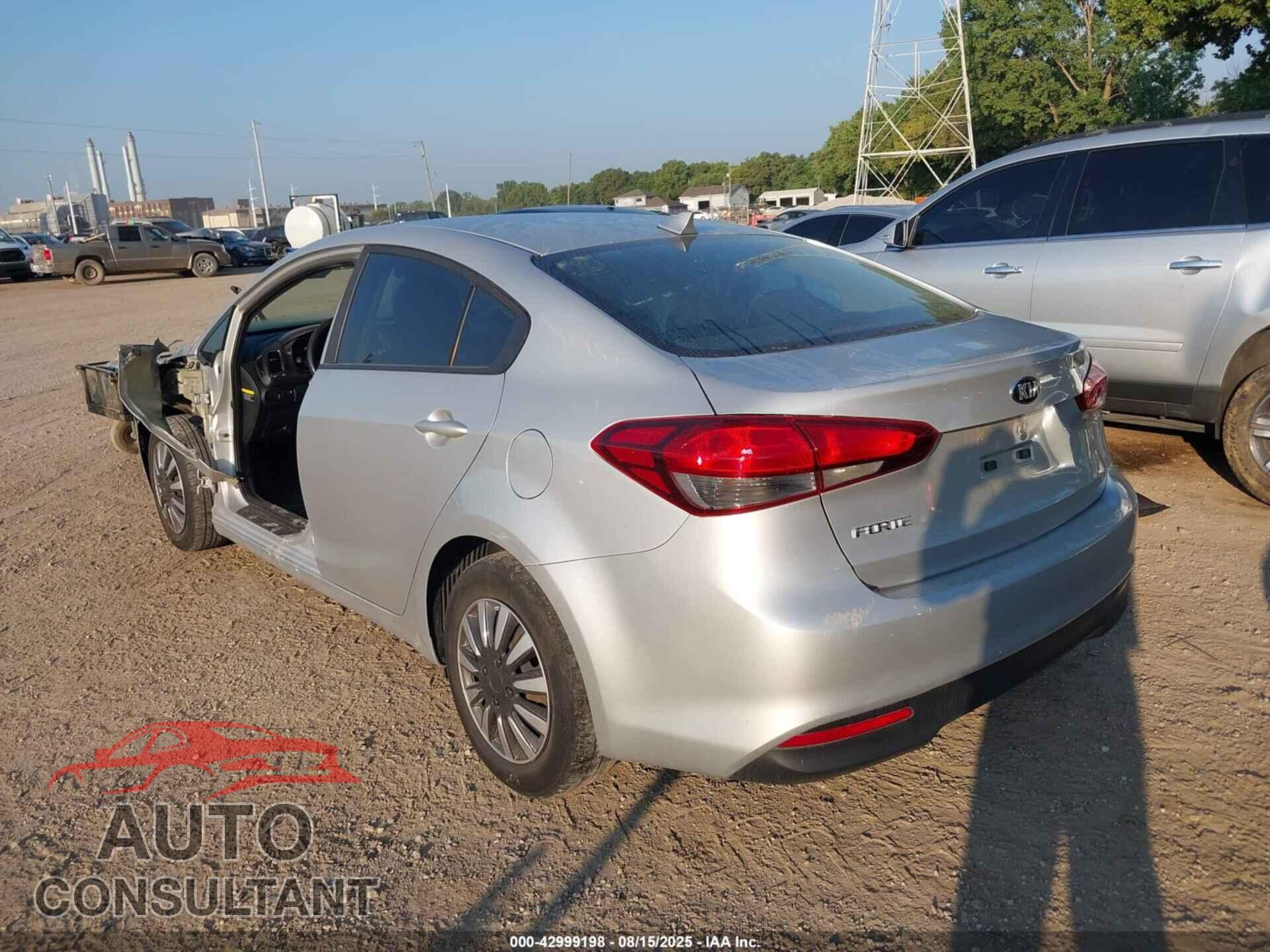 KIA FORTE 2017 - 3KPFK4A70HE065117