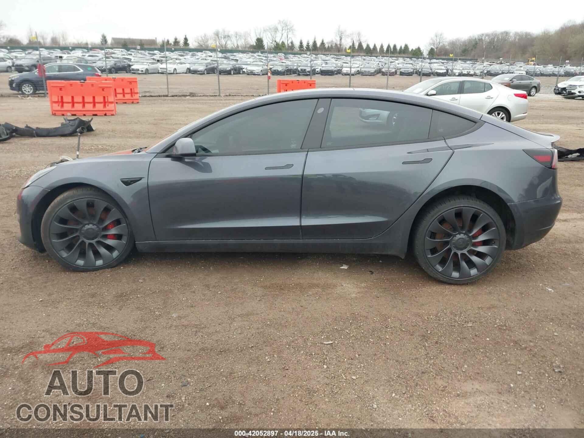 TESLA MODEL 3 2022 - 5YJ3E1EC1NF330567