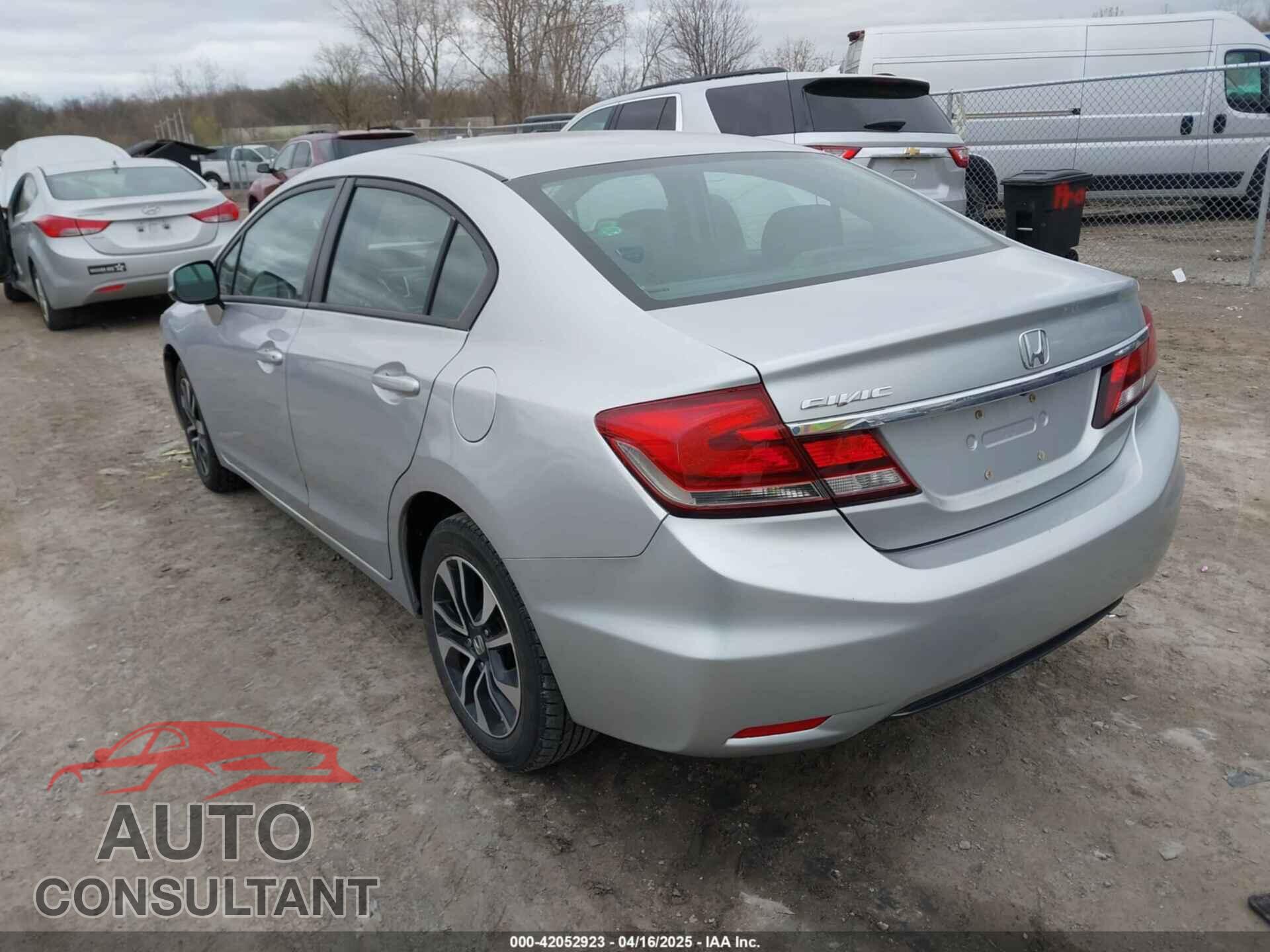 HONDA CIVIC 2013 - 2HGFB2F97DH585930