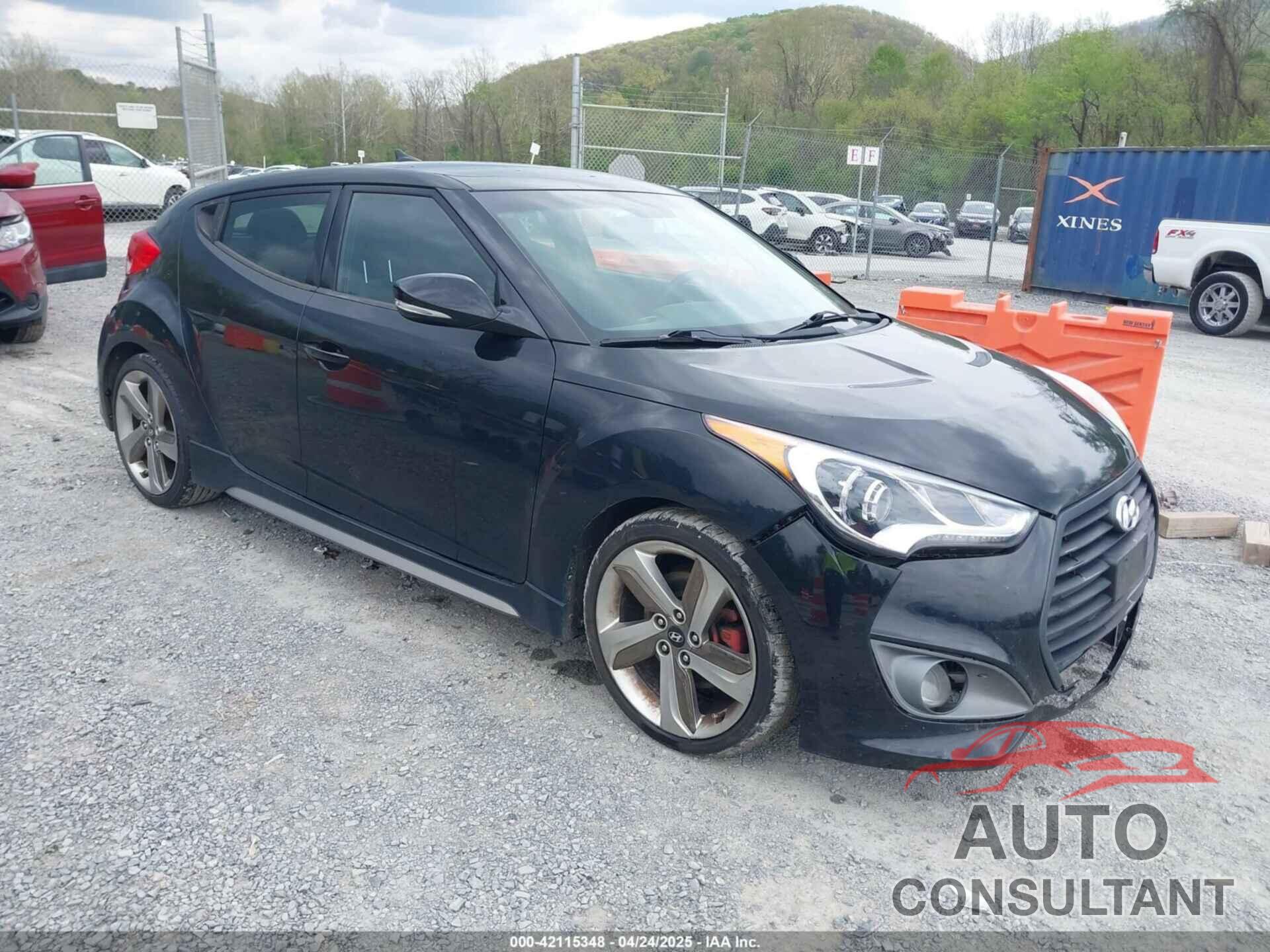 HYUNDAI VELOSTER 2013 - KMHTC6AE7DU106831