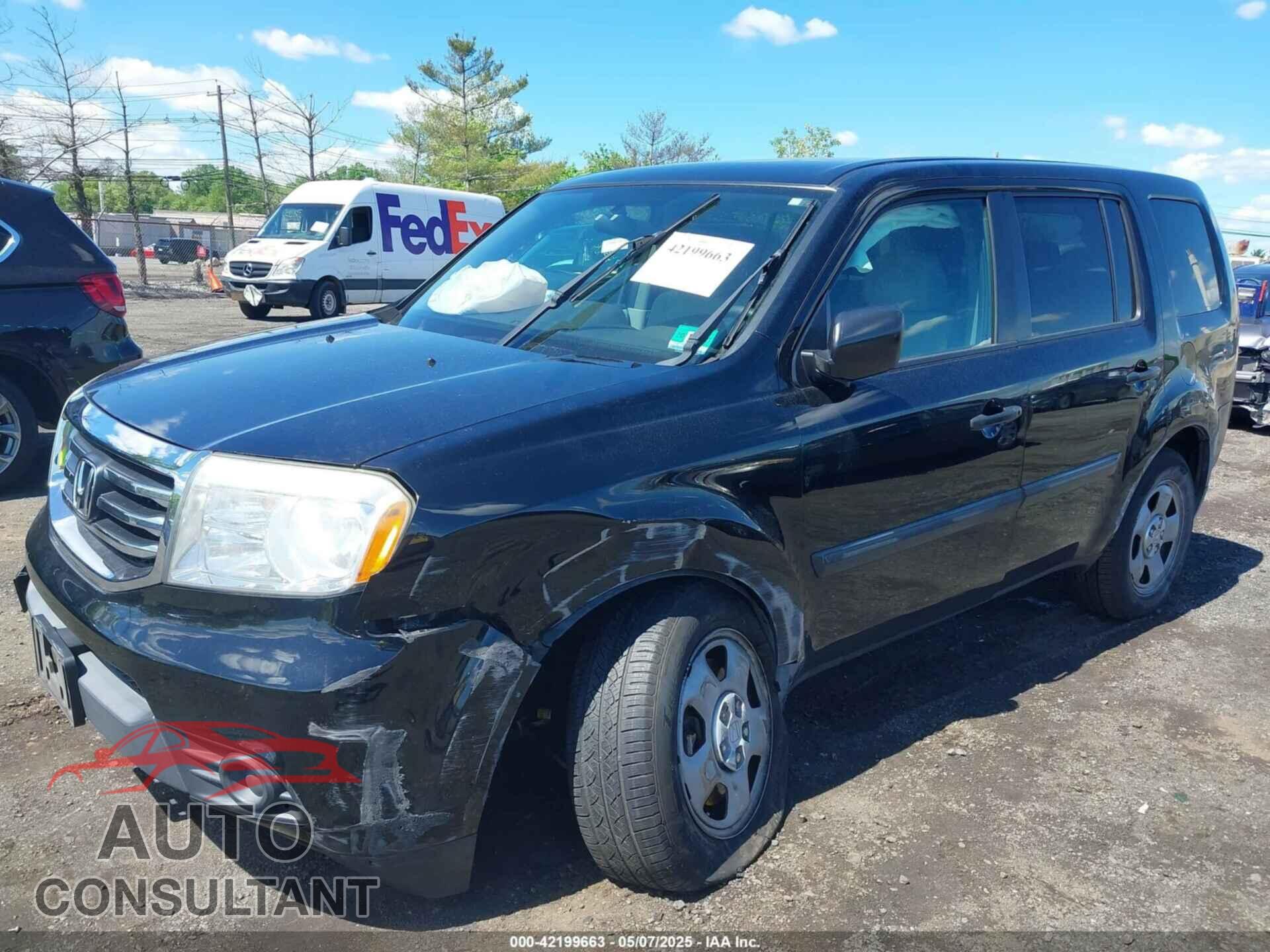 HONDA PILOT 2015 - 5FNYF4H22FB036023