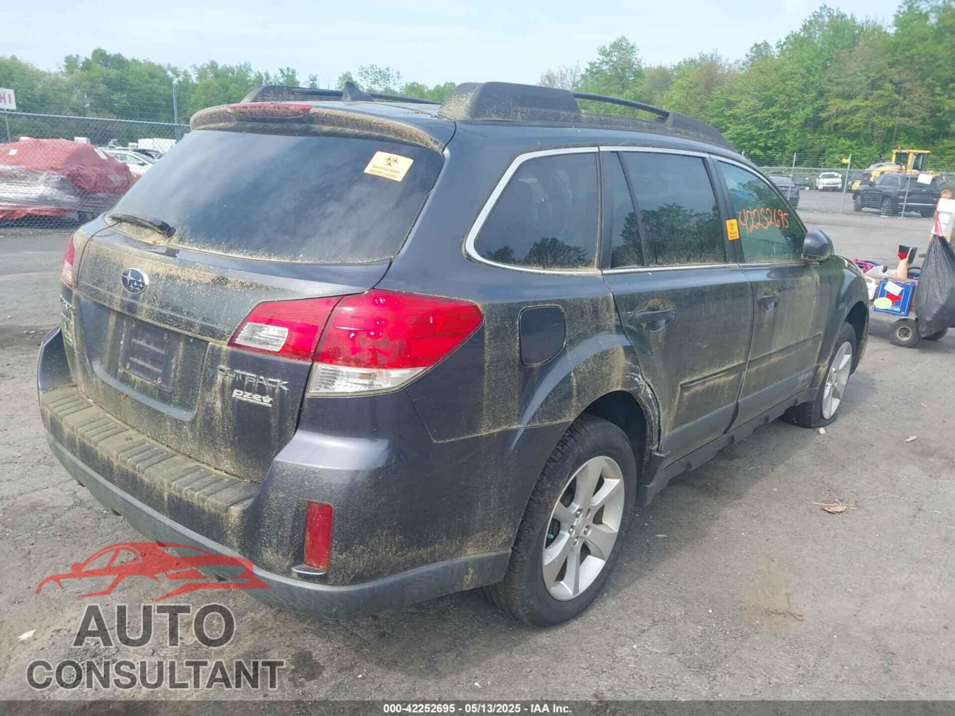 SUBARU OUTBACK 2013 - 4S4BRBKC0D3213127