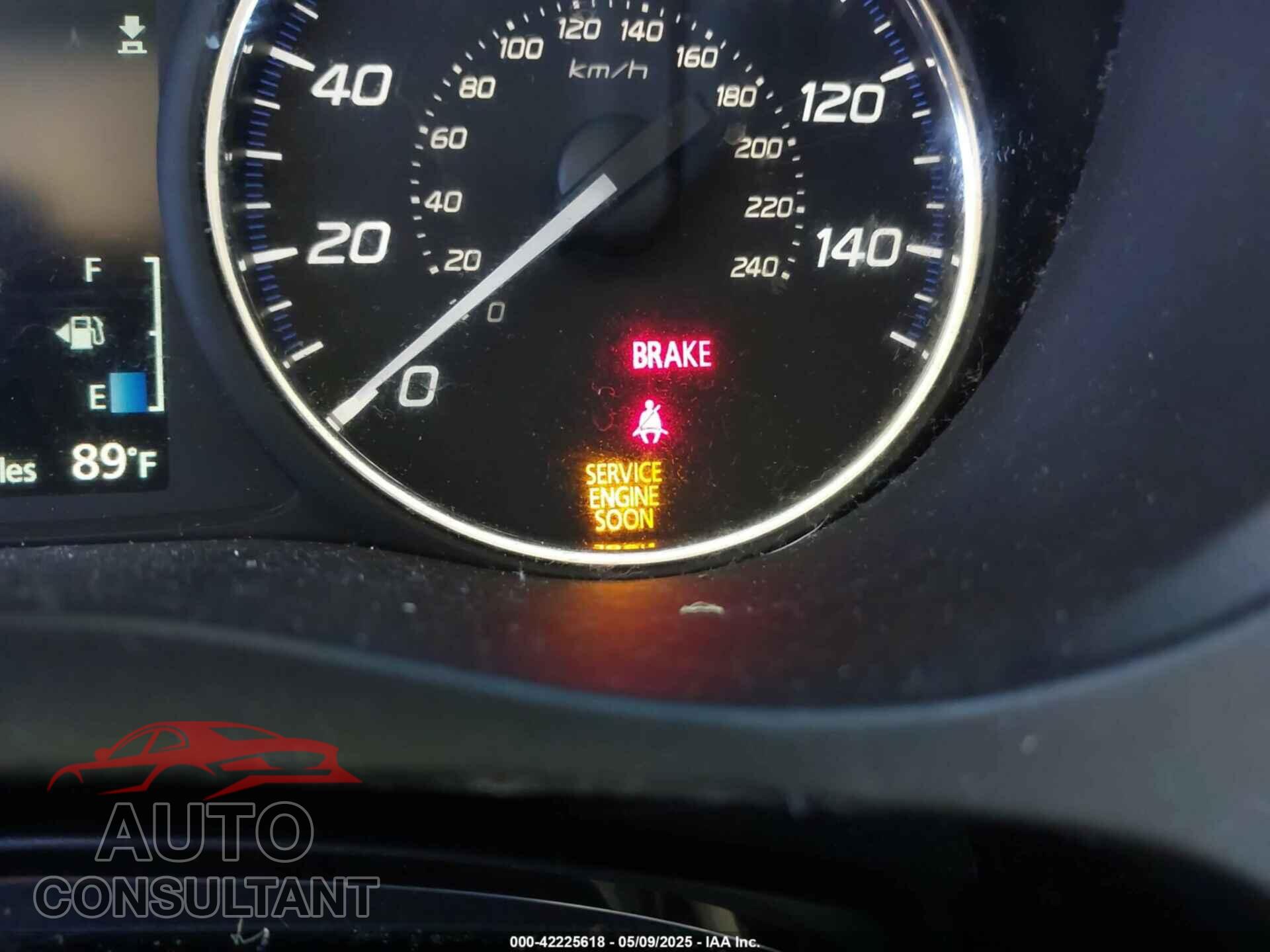 MITSUBISHI OUTLANDER 2015 - JA4AD3A31FZ010389