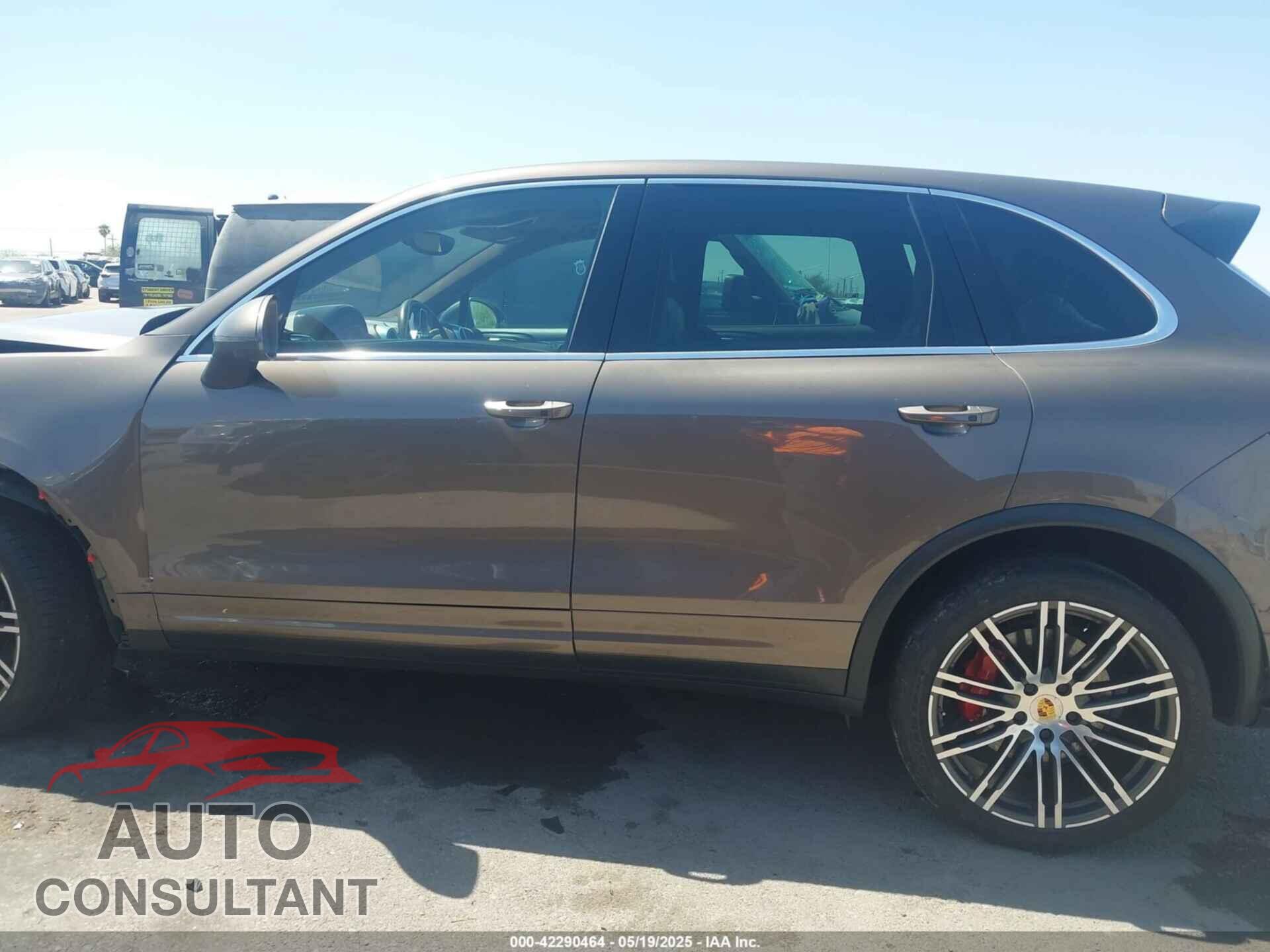 PORSCHE CAYENNE 2015 - WP1AC2A27FLA82984
