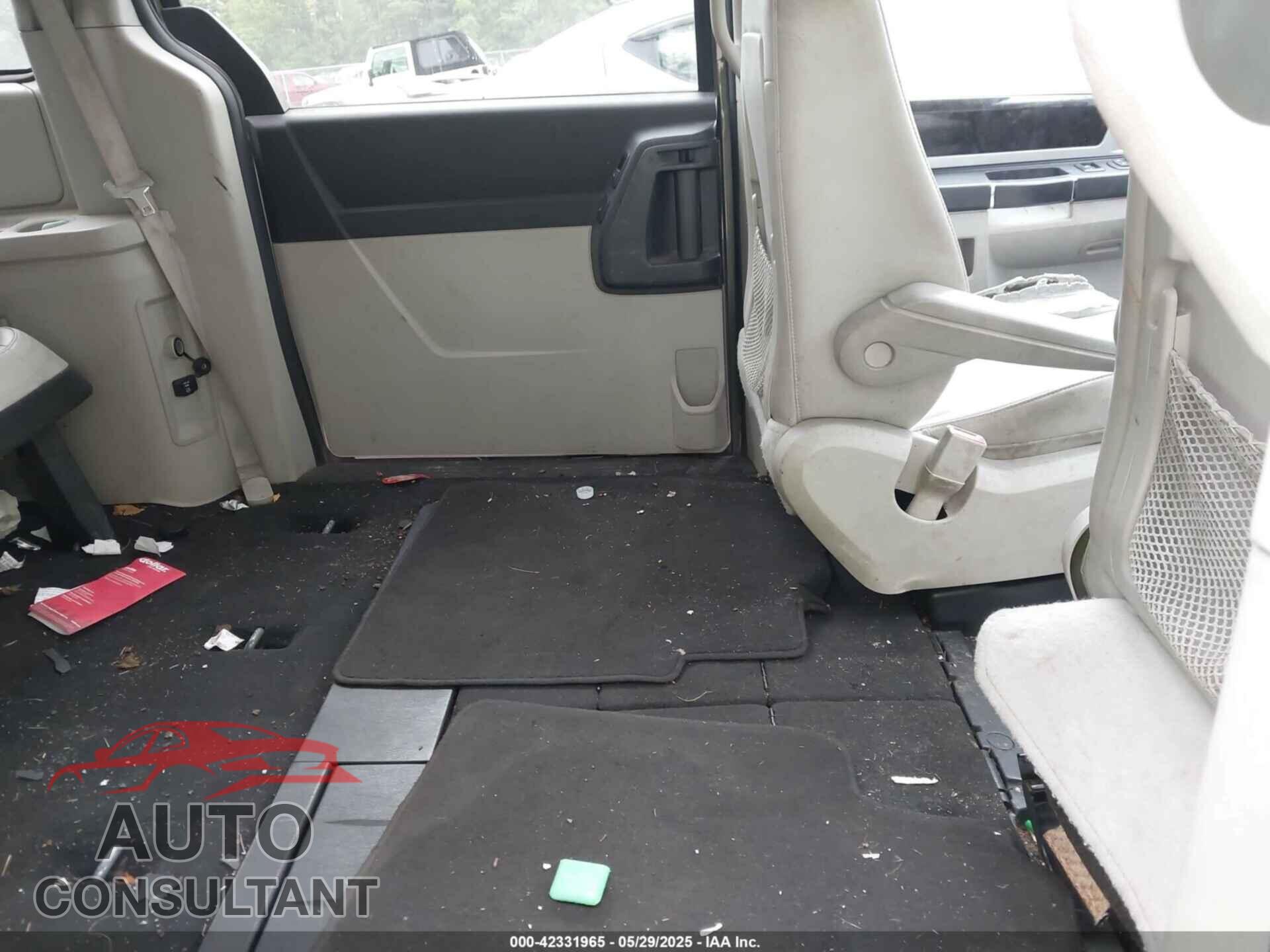 DODGE GRAND CARAVAN 2010 - 2D4RN5DX0AR355385