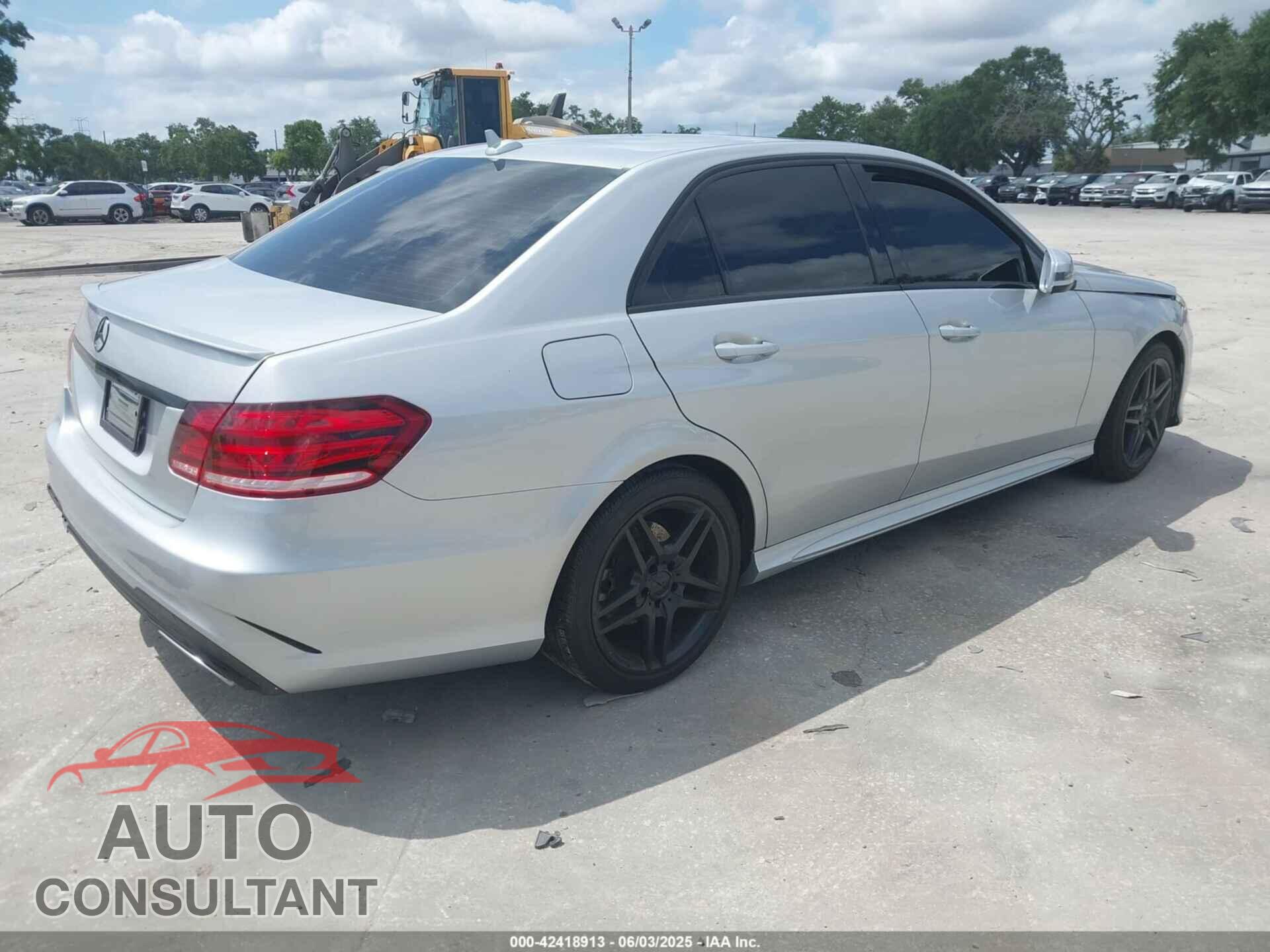 MERCEDES-BENZ E 350 2015 - WDDHF5KB3FB123856