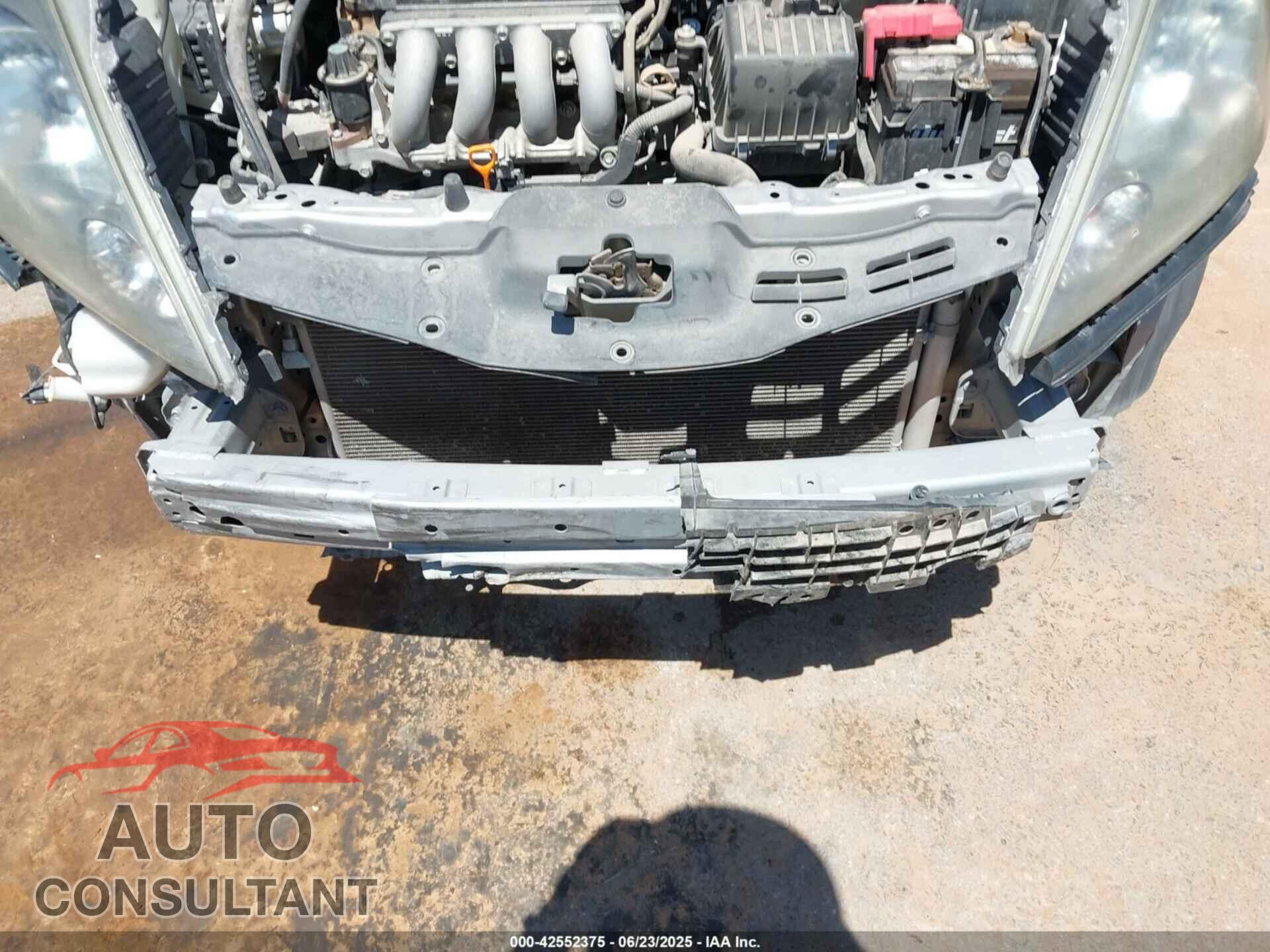 HONDA FIT 2013 - JHMGE8H3XDC020918
