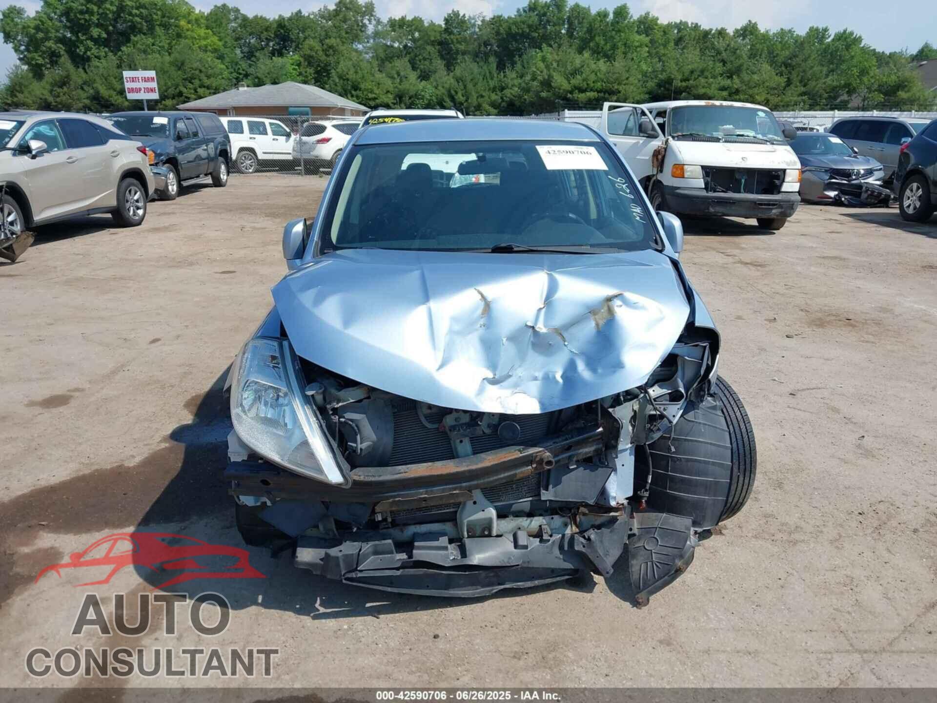 NISSAN VERSA 2011 - 3N1BC1CPXBL477459