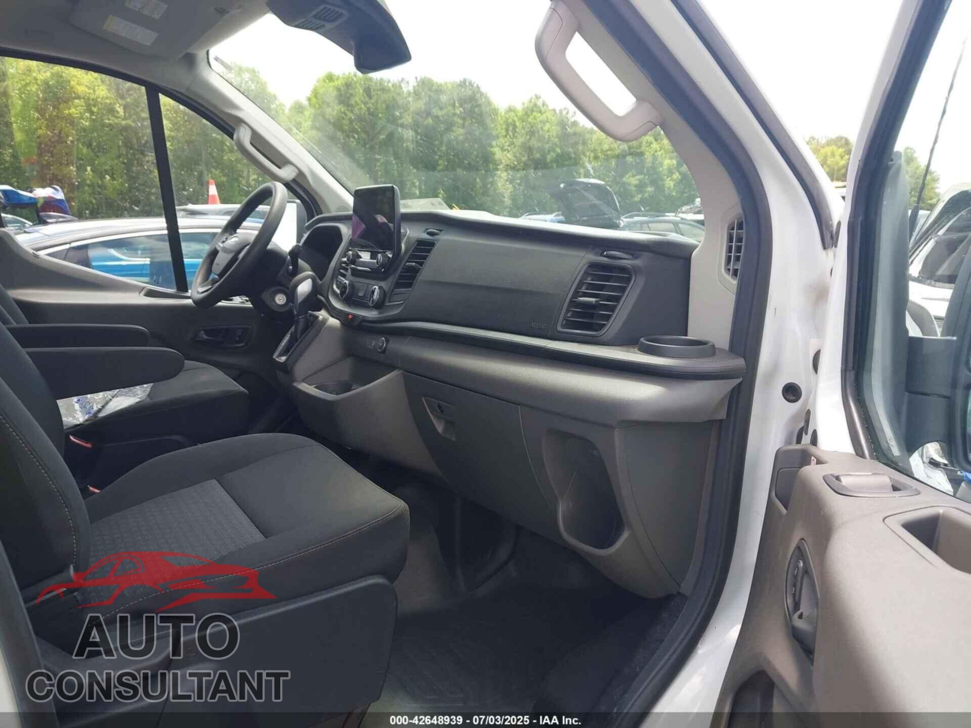 FORD TRANSIT-150 2020 - 1FTYE1Y85LKB00110