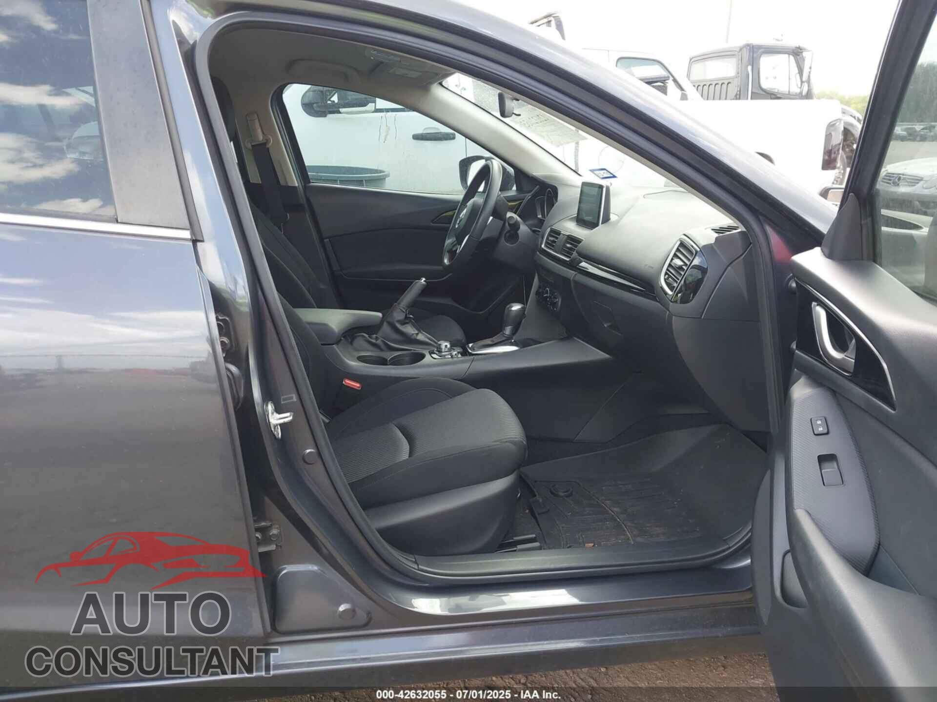 MAZDA MAZDA3 2015 - 3MZBM1V76FM182900
