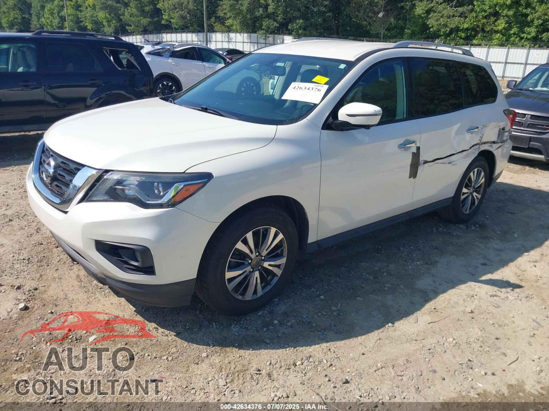 NISSAN PATHFINDER 2017 - 5N1DR2MNXHC672968
