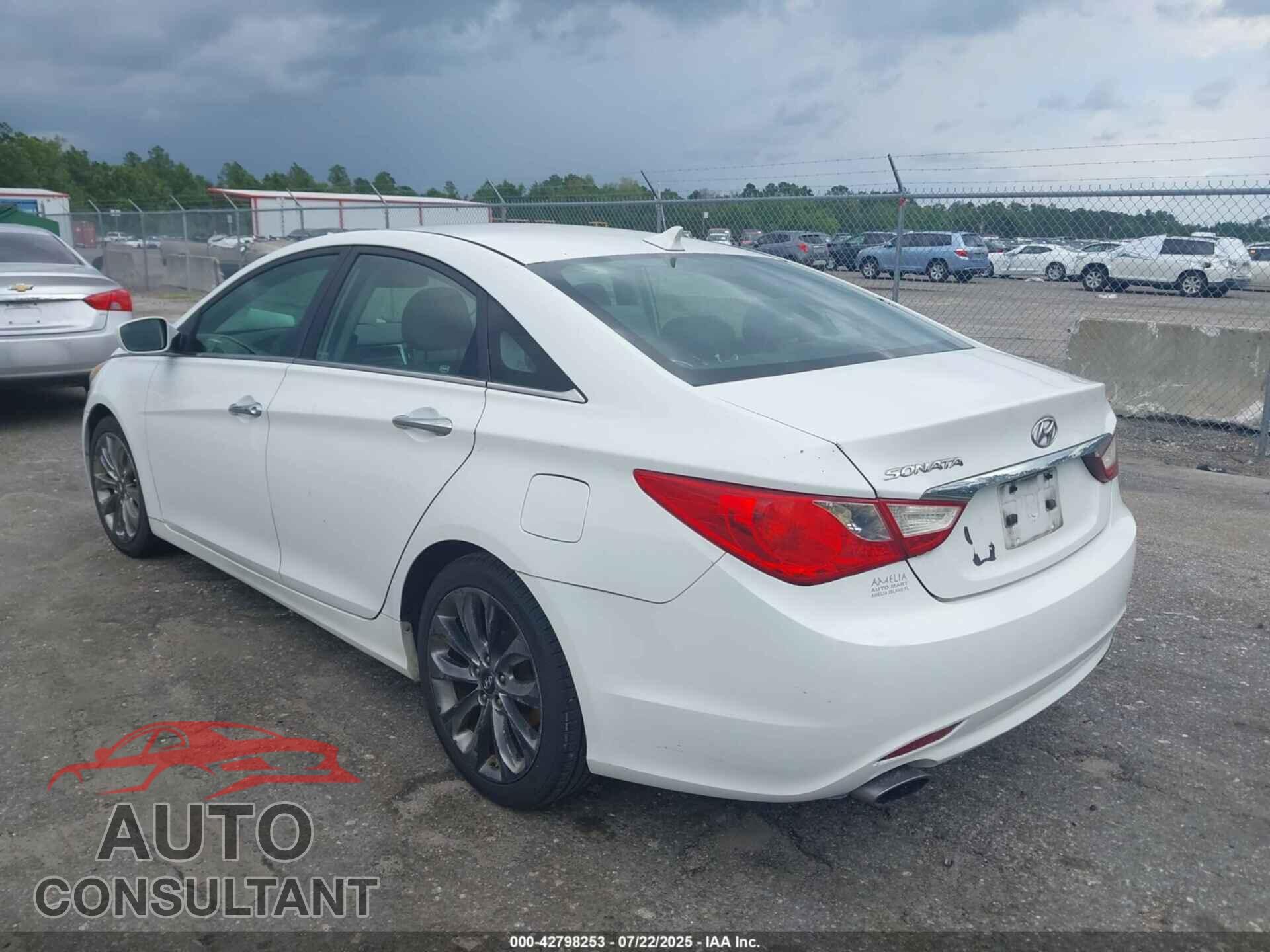 HYUNDAI SONATA 2011 - 5NPEC4AC1BH258837