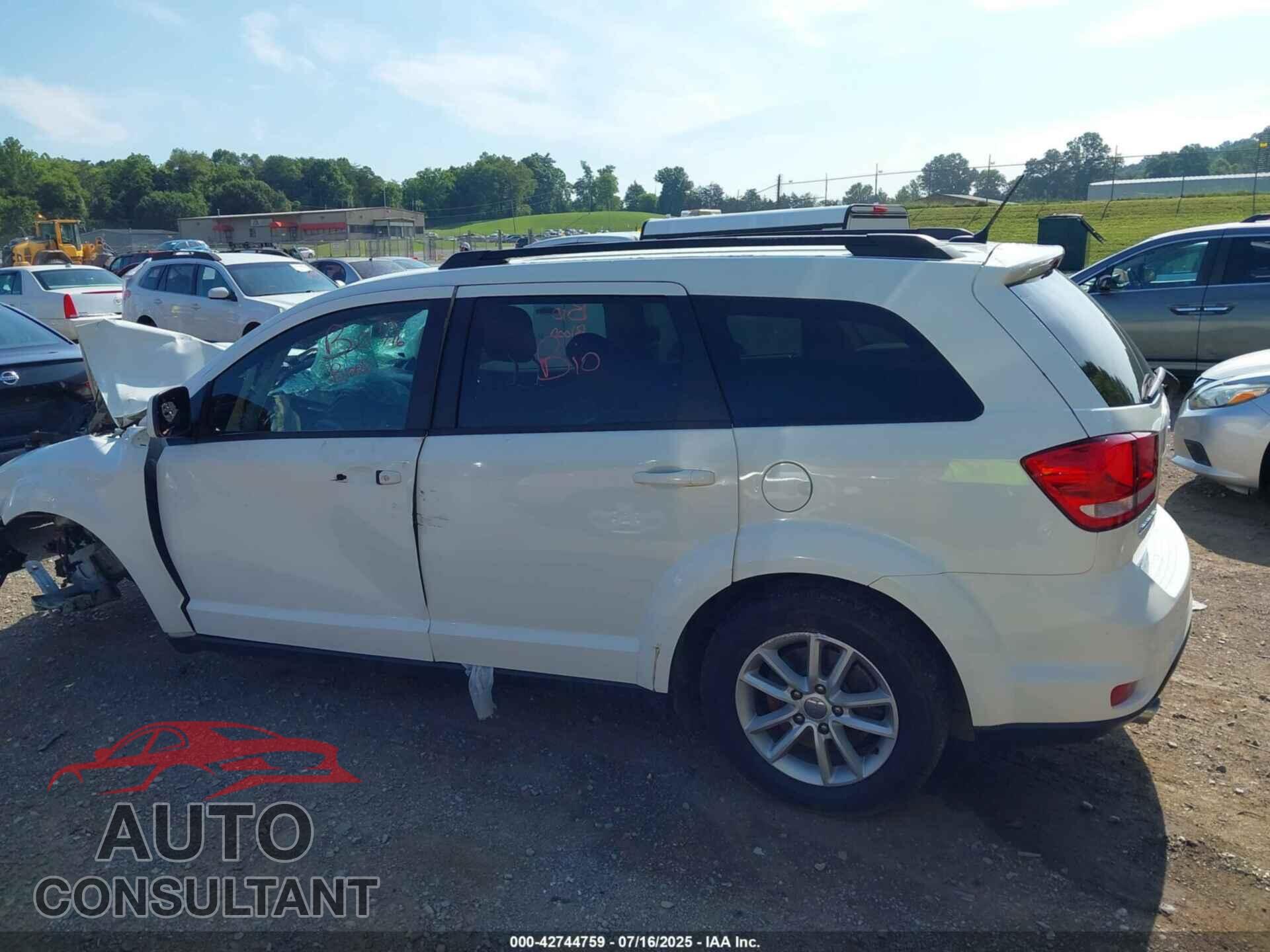 DODGE JOURNEY 2017 - 3C4PDCBGXHT590768