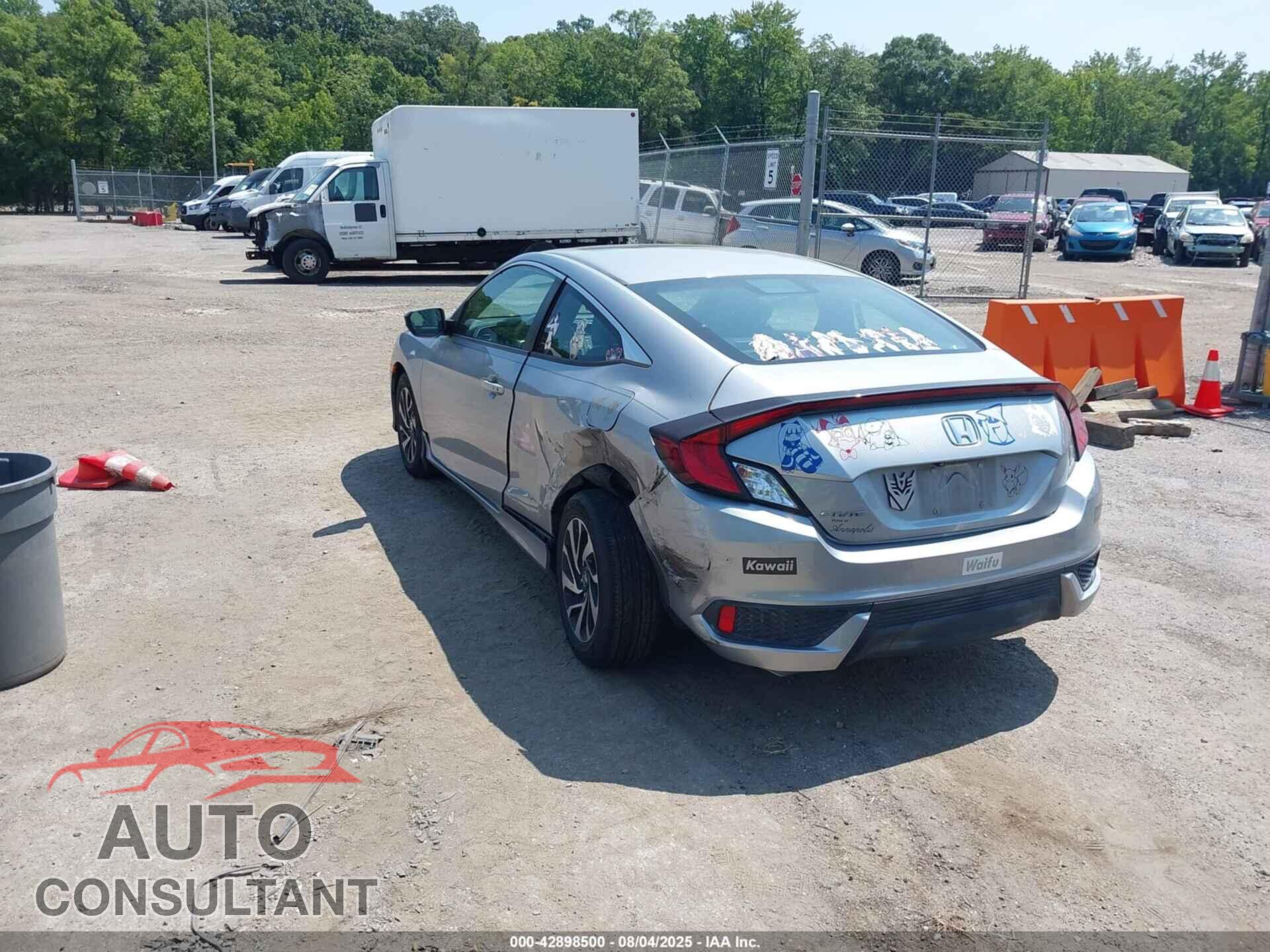 HONDA CIVIC 2017 - 2HGFC4B03HH305457