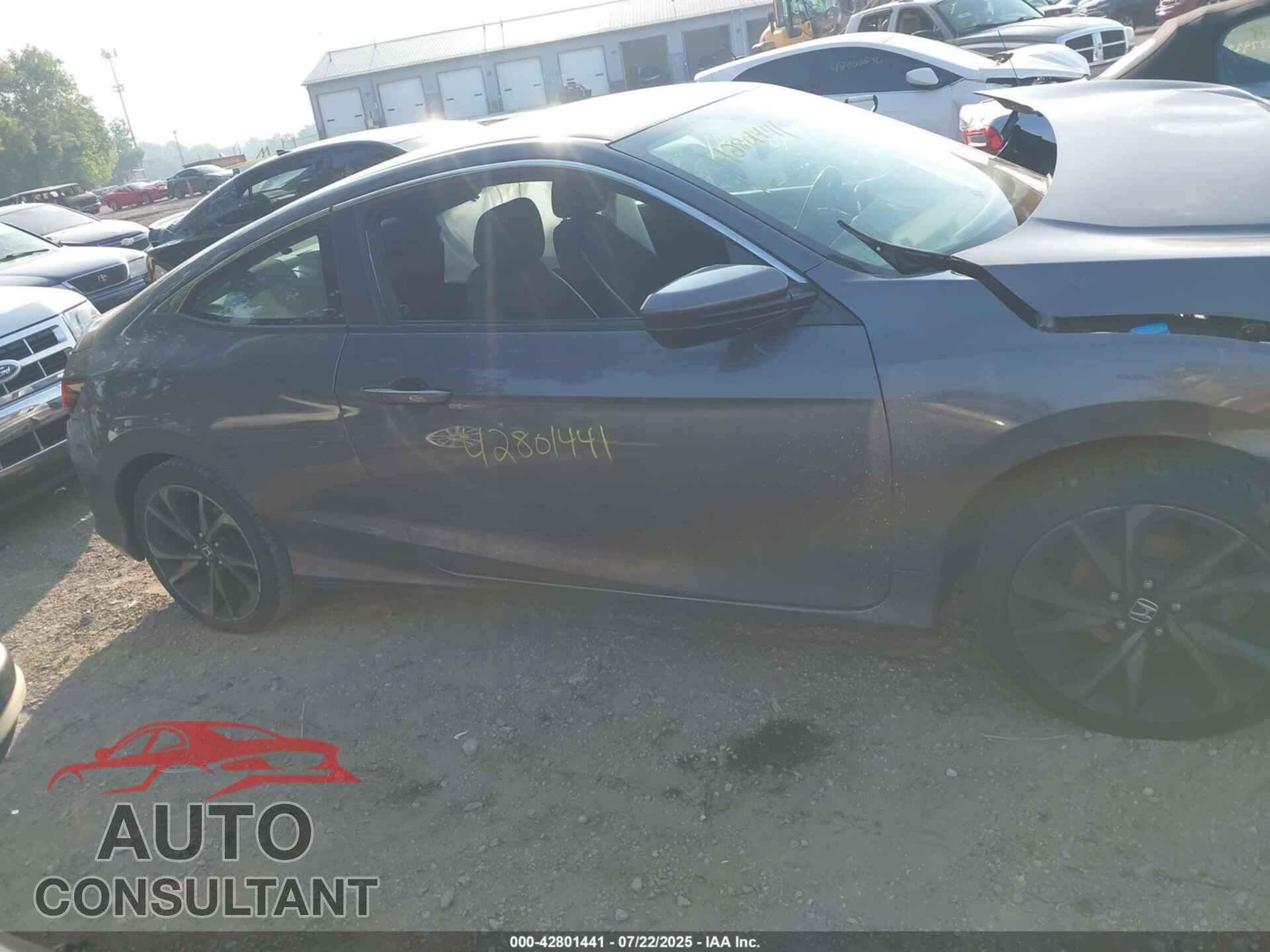 HONDA CIVIC 2019 - 2HGFC4B81KH303655
