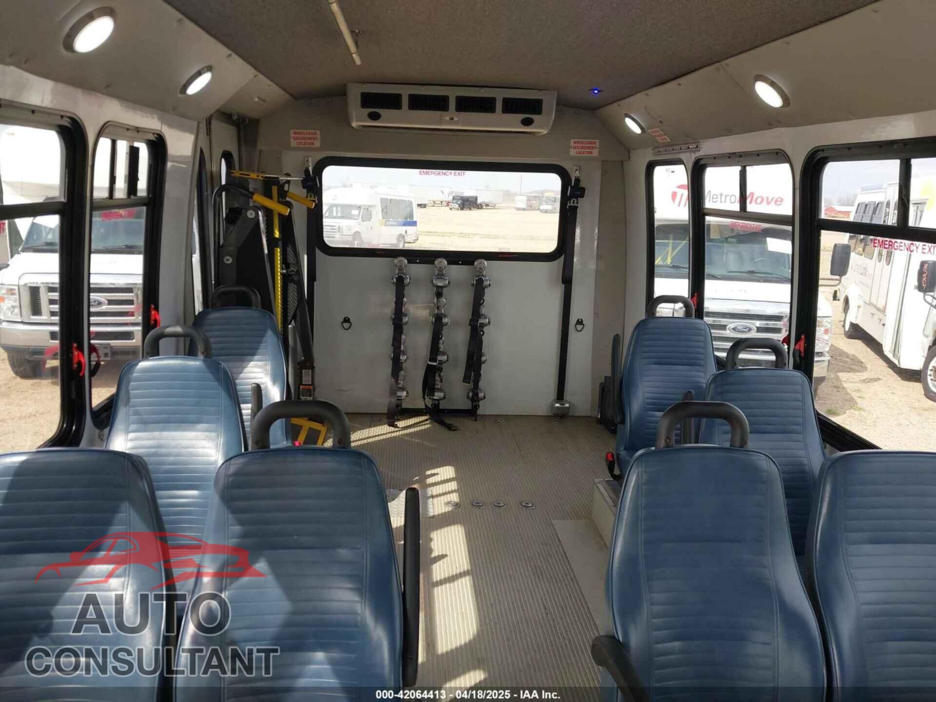 FORD E-450 CUTAWAY 2019 - 1FDFE4FS2KDC30982