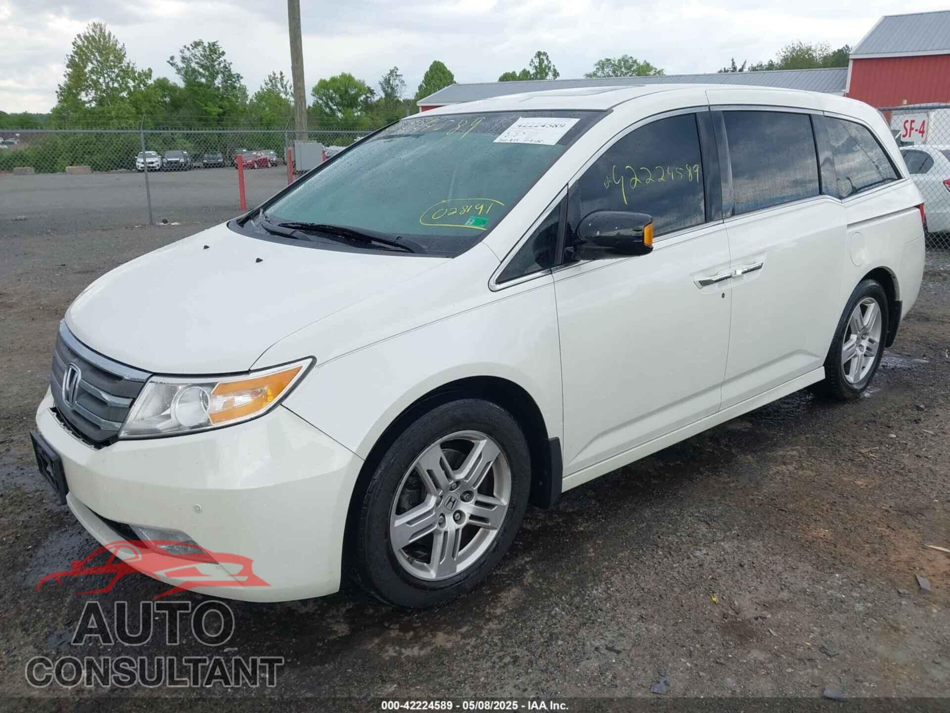 HONDA ODYSSEY 2013 - 5FNRL5H99DB028191