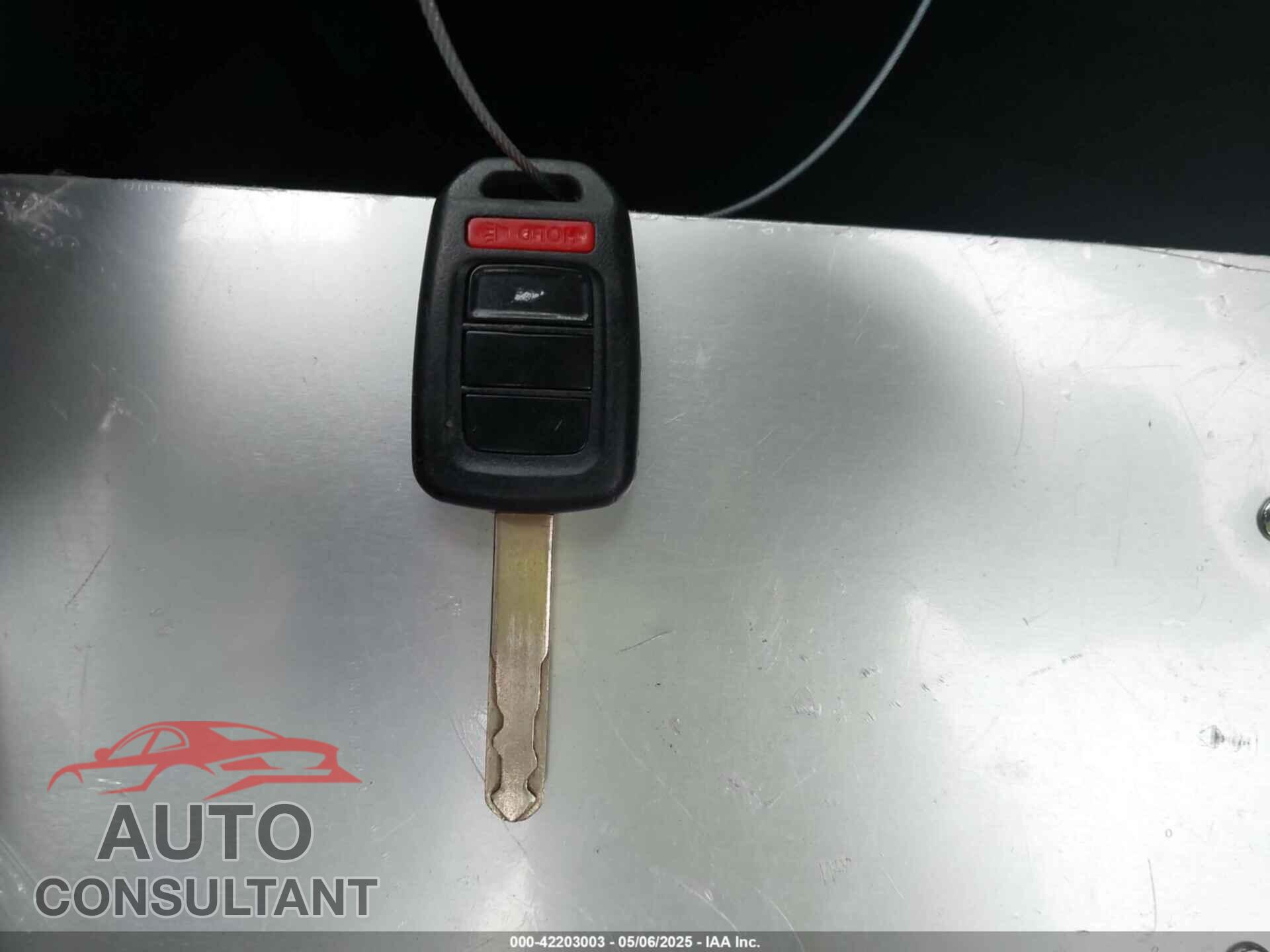 HONDA CIVIC 2019 - 2HGFC2F63KH558675