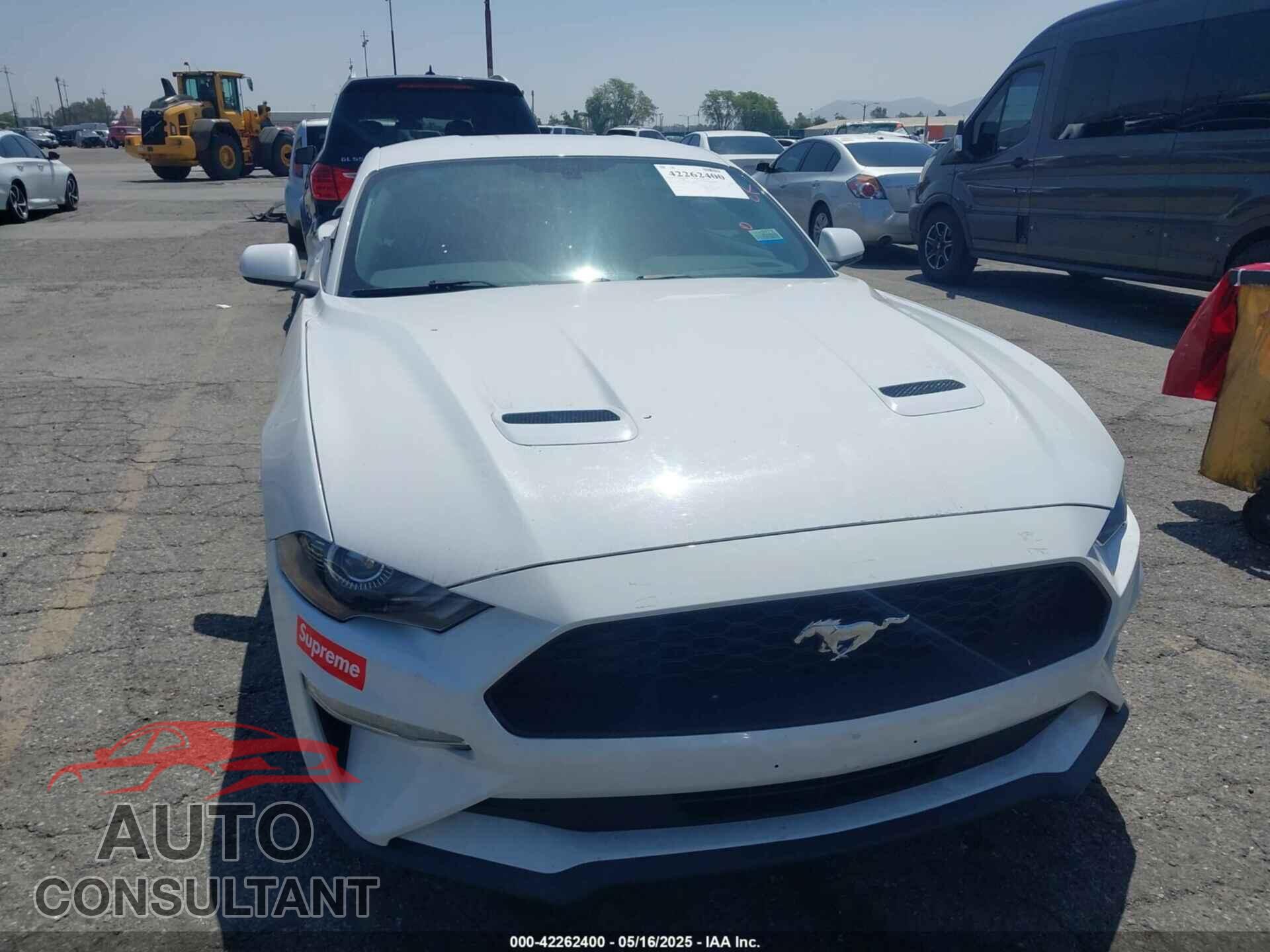 FORD MUSTANG 2018 - 1FA6P8TH3J5165928