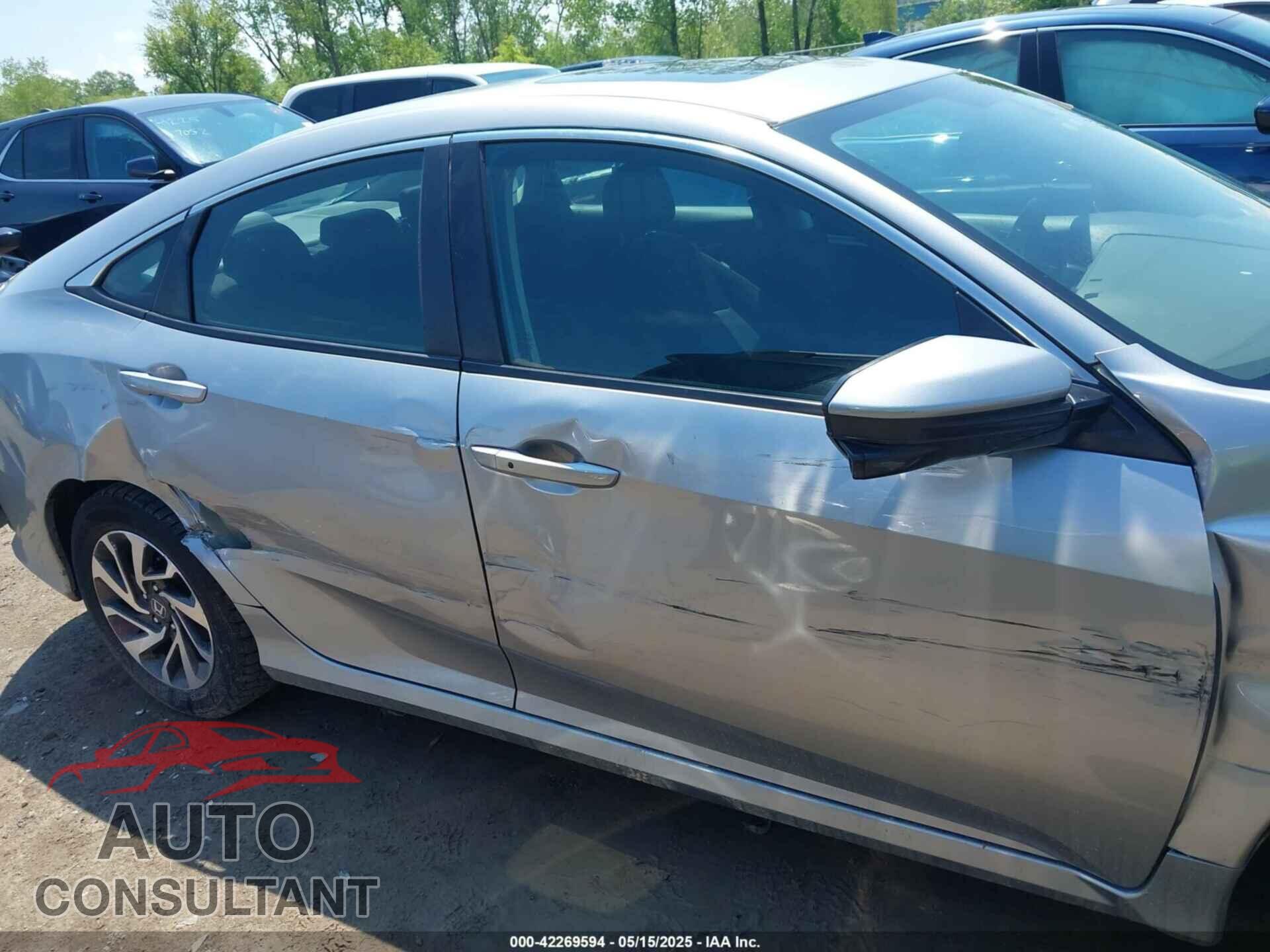 HONDA CIVIC 2016 - 19XFC2F71GE209394