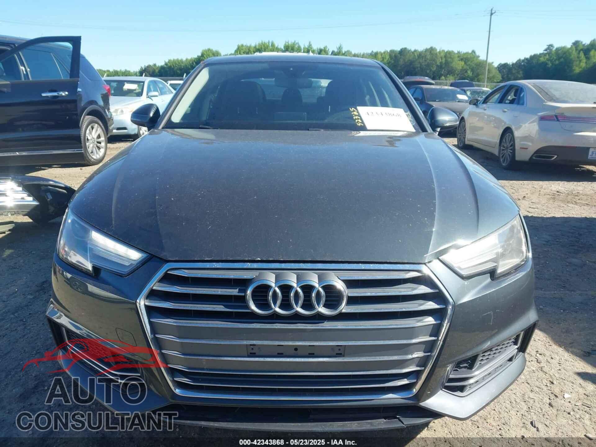 AUDI A4 2018 - WAUKMAF40JA068336