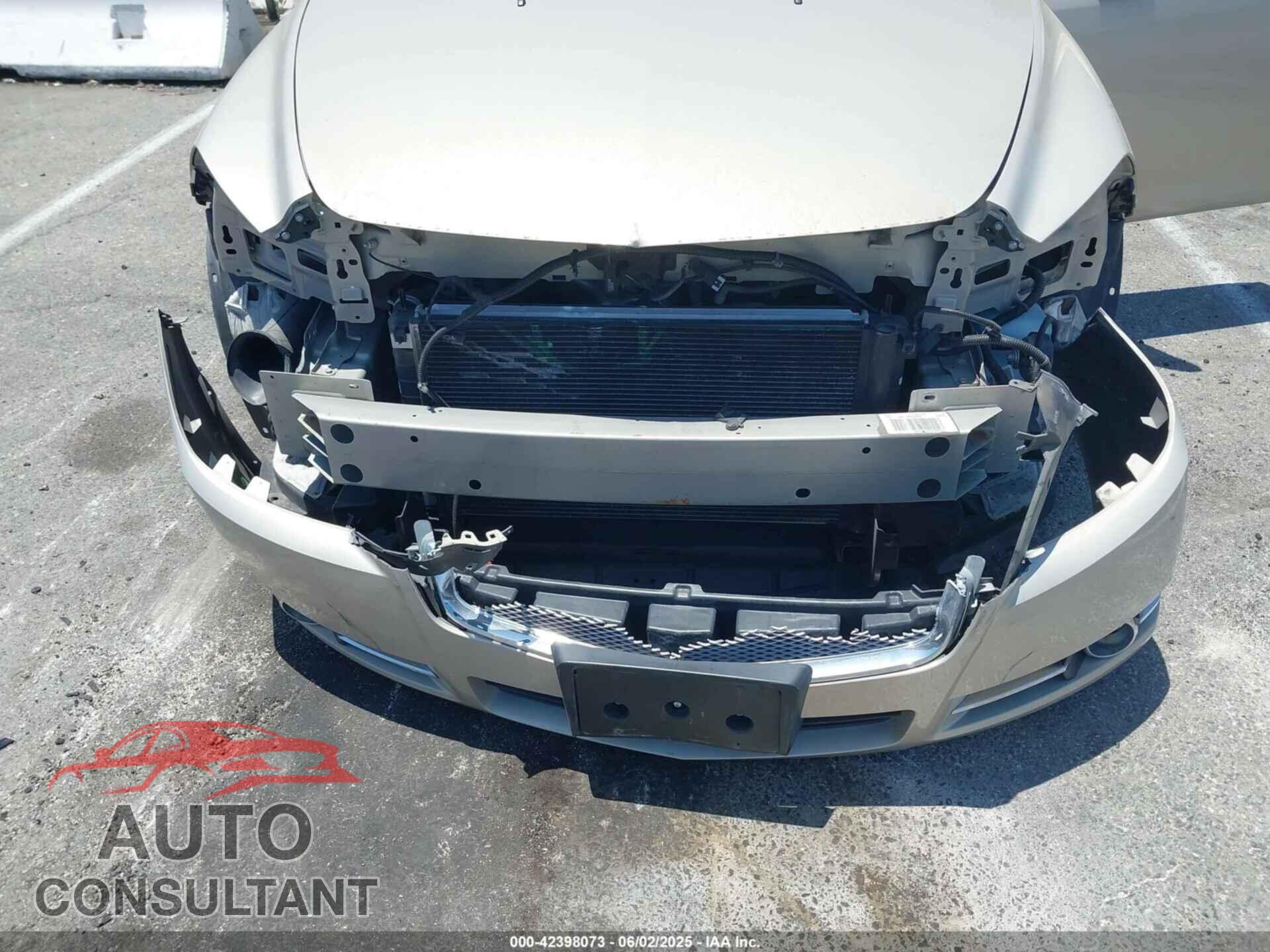 CHEVROLET MALIBU 2009 - 1G1ZK577994190896
