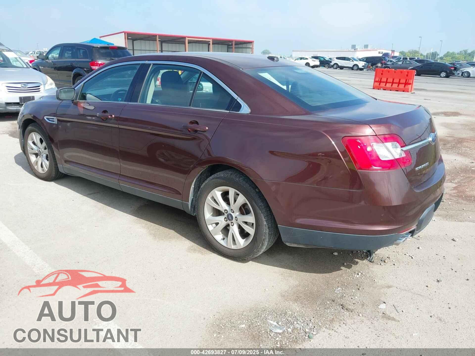 FORD TAURUS 2010 - 1FAHP2EW0AG157193