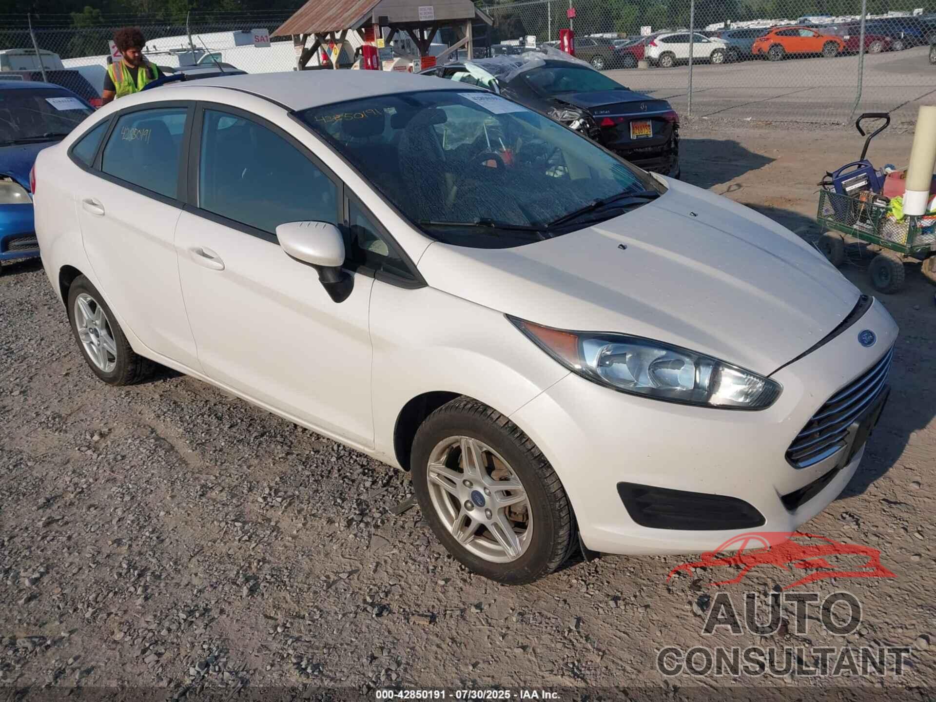 FORD FIESTA 2019 - 3FADP4BJ8KM153287