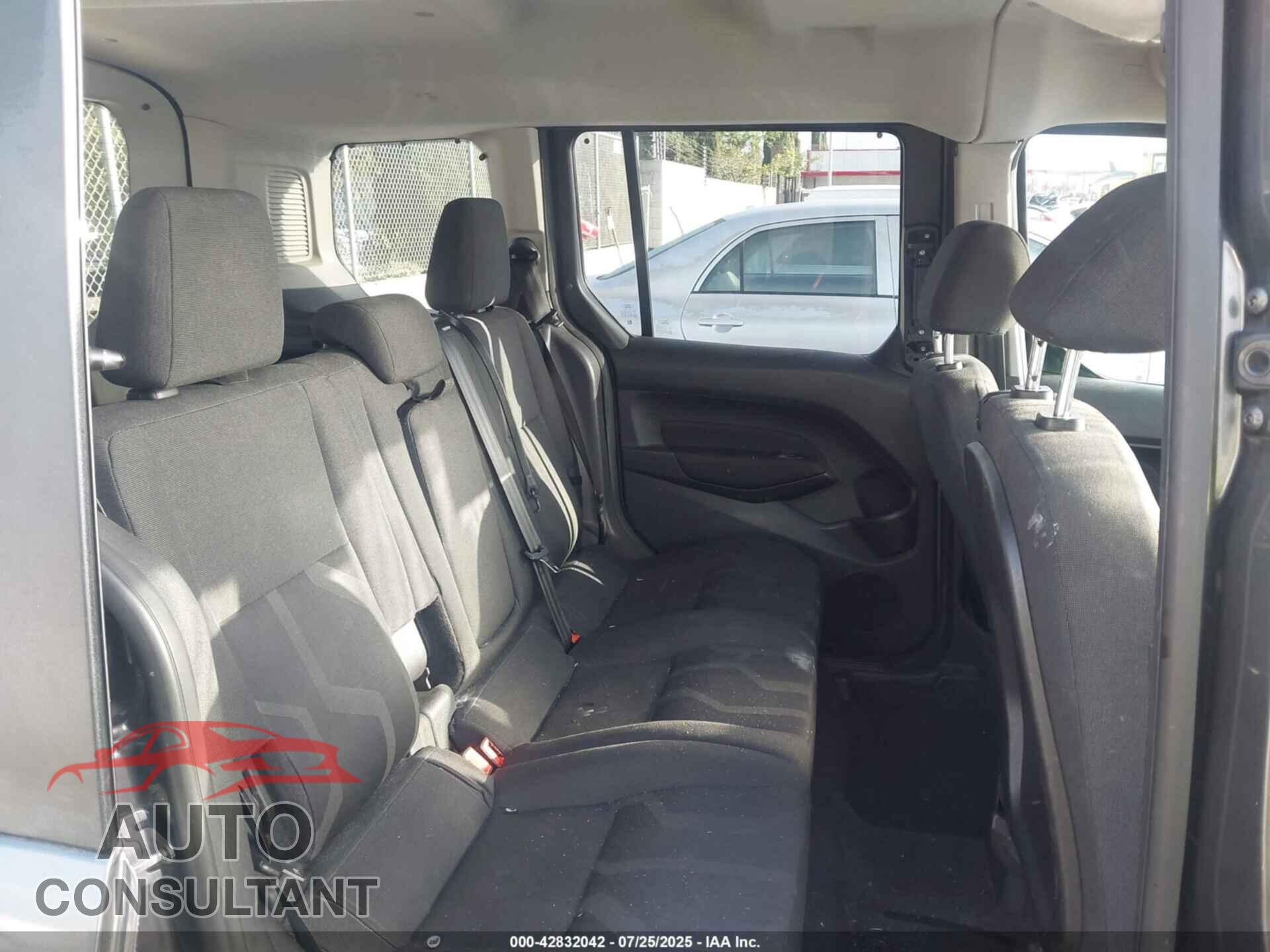 FORD TRANSIT CONNECT 2015 - NM0AE8FX6F1193425