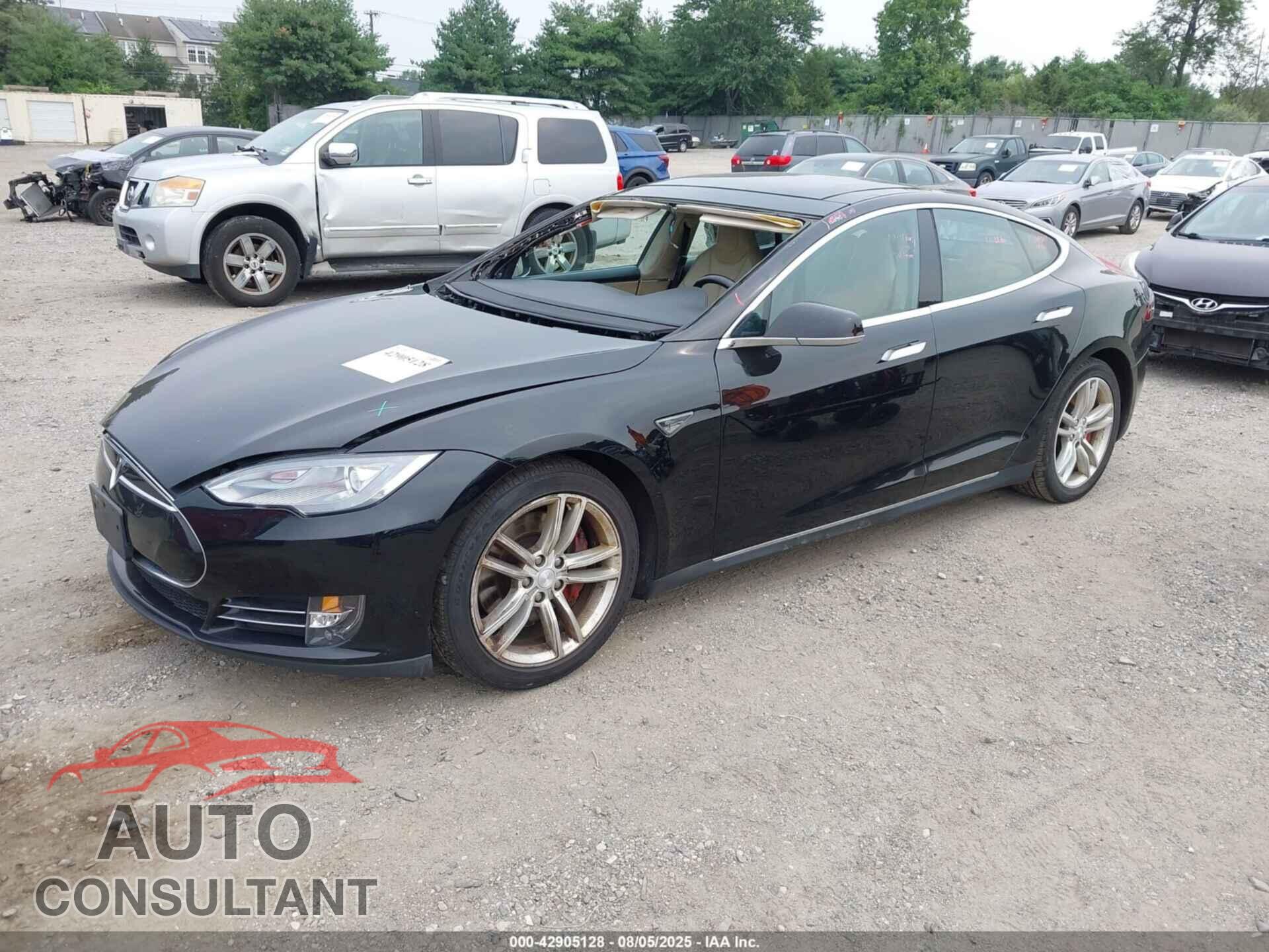 TESLA MODEL S 2013 - 5YJSA1CG0DFP06428