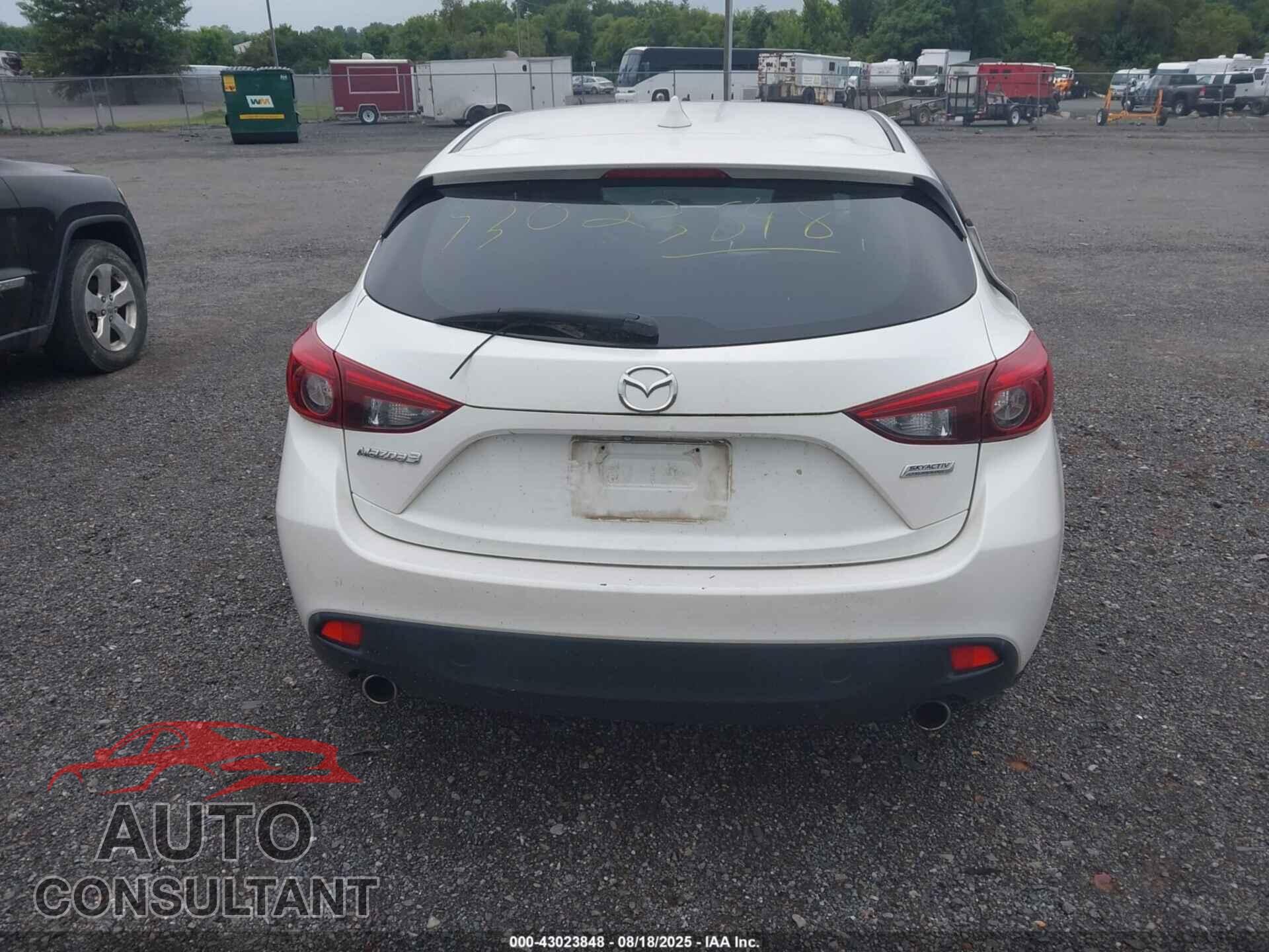 MAZDA MAZDA3 2015 - JM1BM1M34F1224687